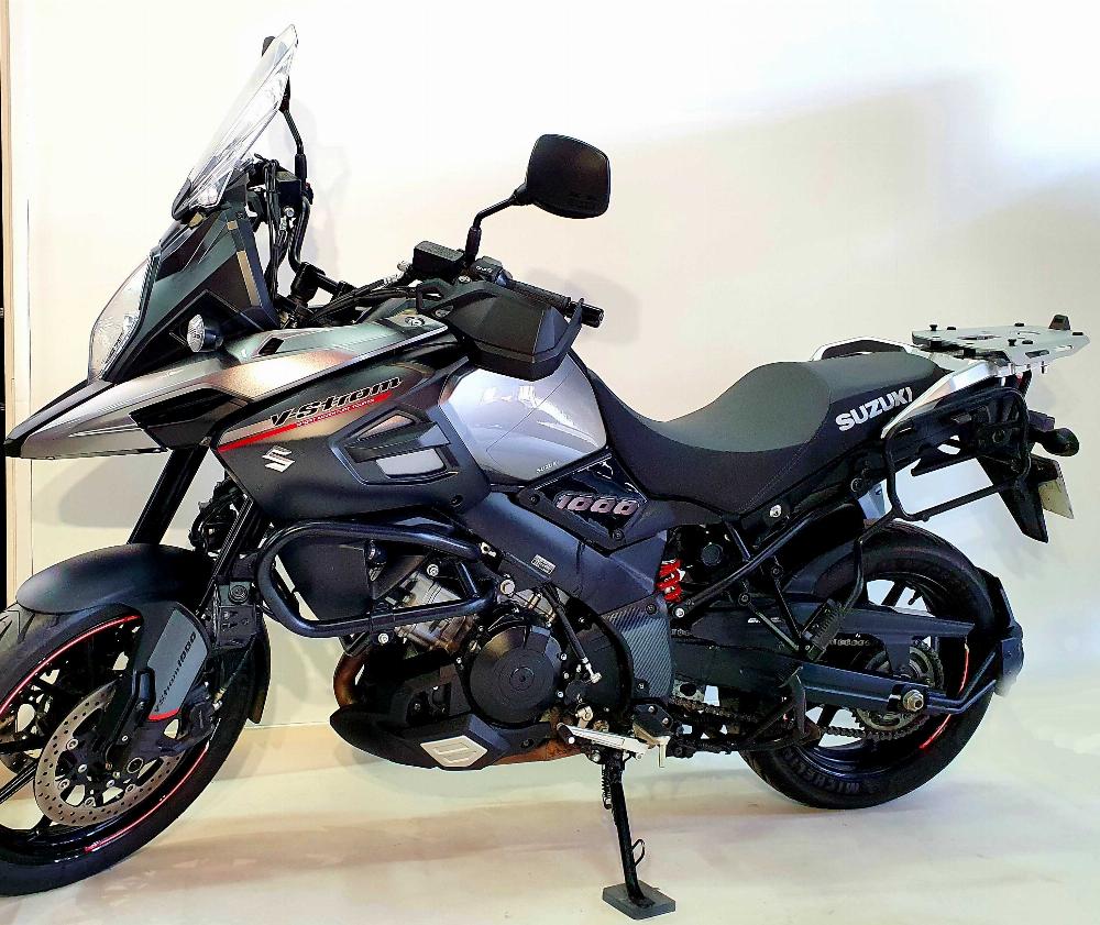 Suzuki DL 1000 V-Strom Adventure 2016 vue gauche