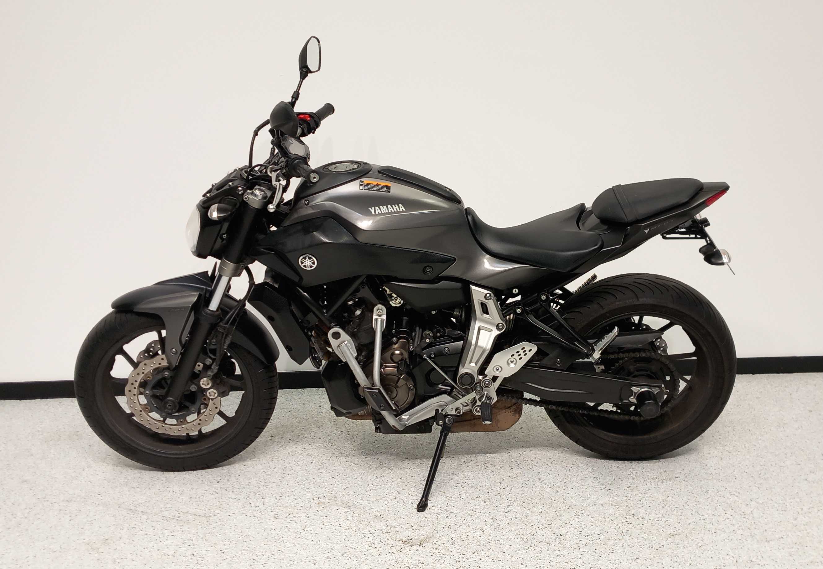 Yamaha MT-07 ABS 2016 HD vue gauche