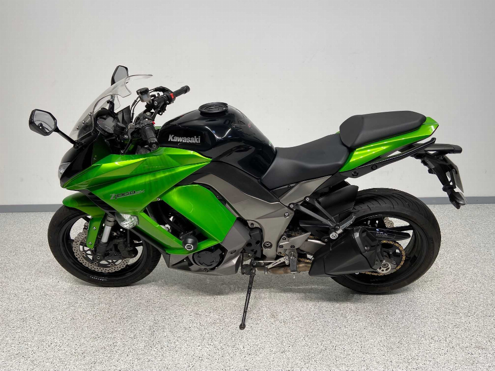 Kawasaki Z 1000 SX 2014 vue gauche