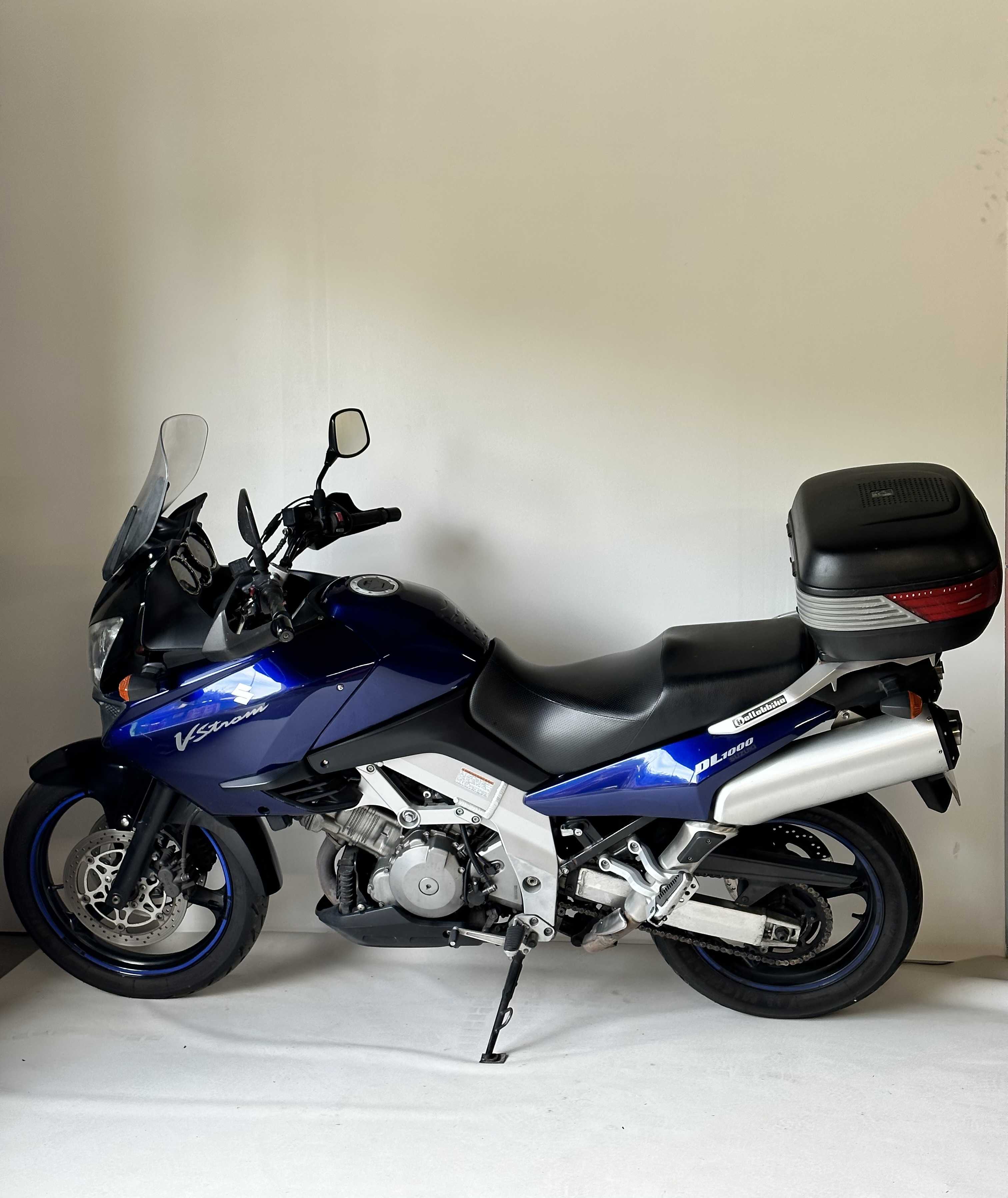 Suzuki WVBB11 V-STROM 2004 HD vue gauche