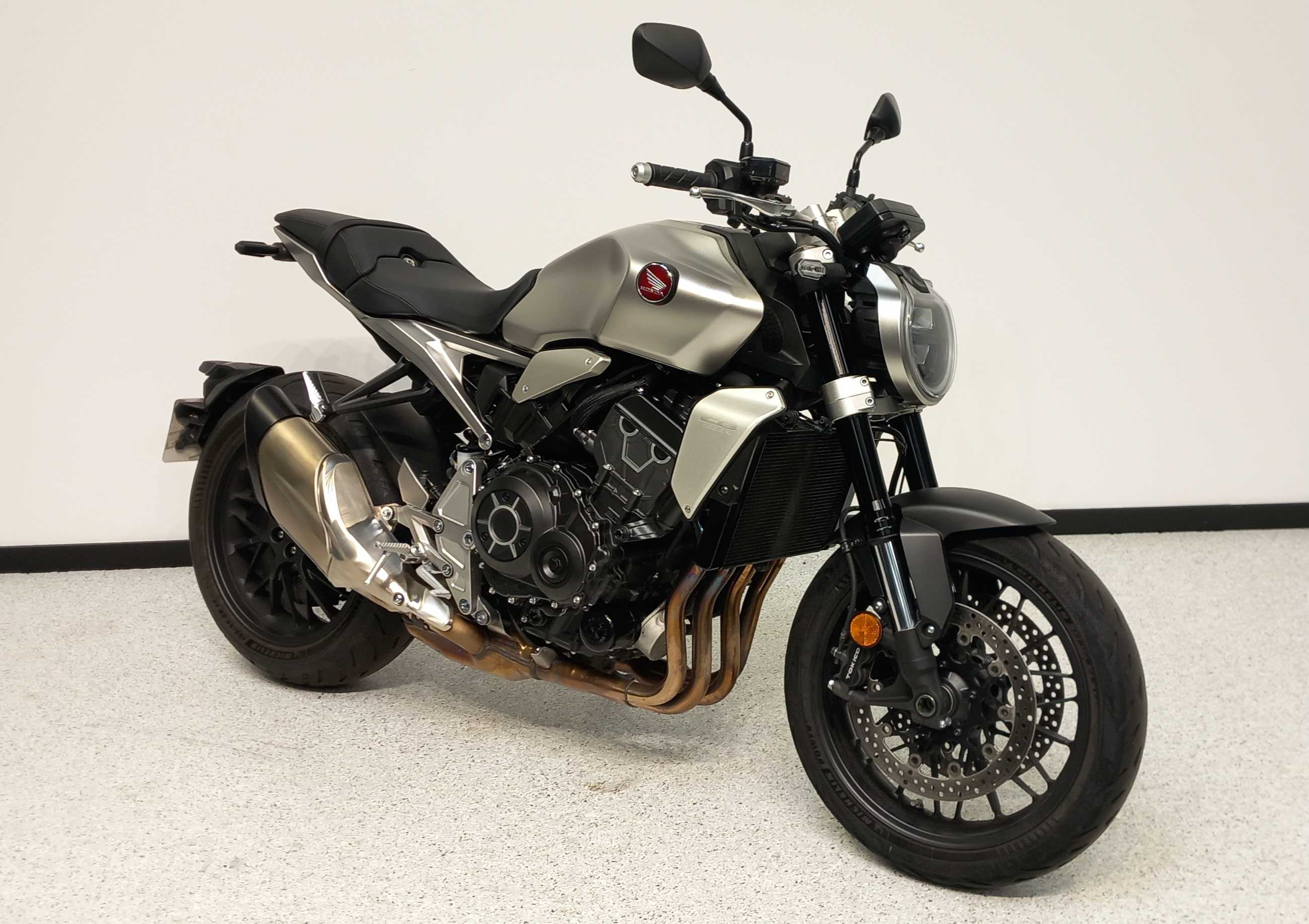 Honda CB 1000 R ABS 2021 HD vue 3/4 droite