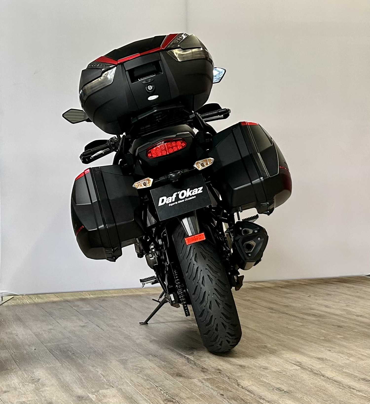 Kawasaki KLZ 1000 Versys Grand Tourer 2018 HD vue arrière