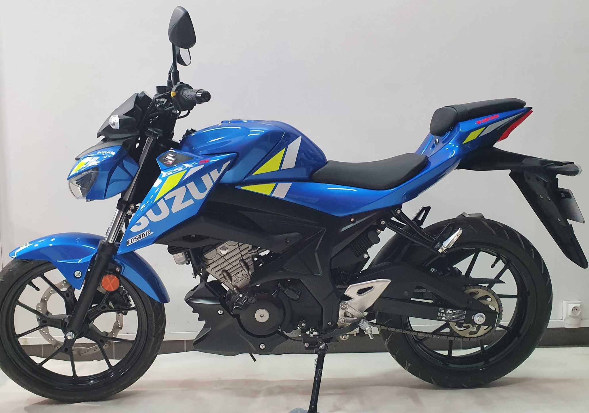 Suzuki GSX-S 125 2020 HD vue gauche