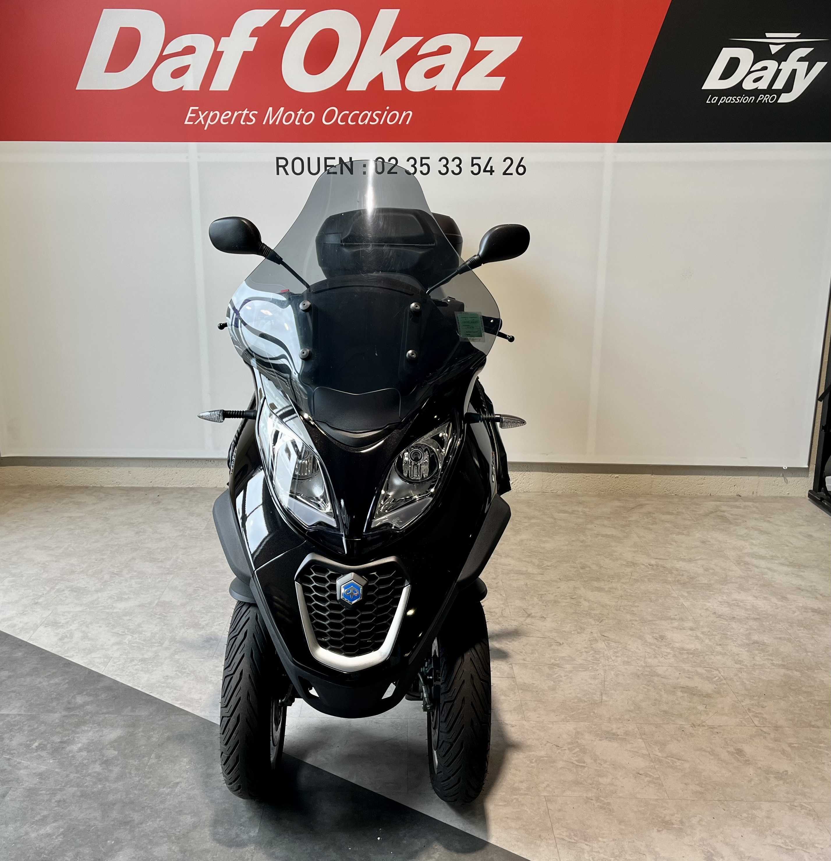 Piaggio MP3 400 HPE Sport ABS 2021 HD vue avant