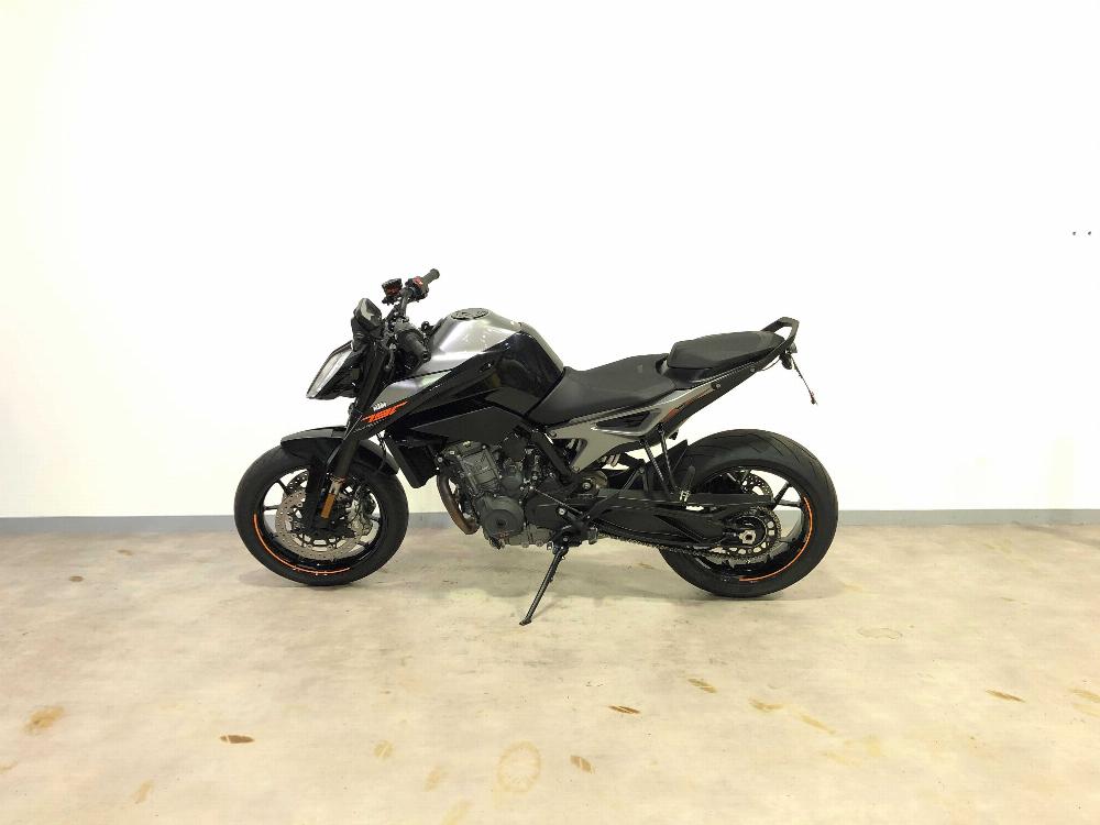 KTM 790 Duke 2018 vue gauche