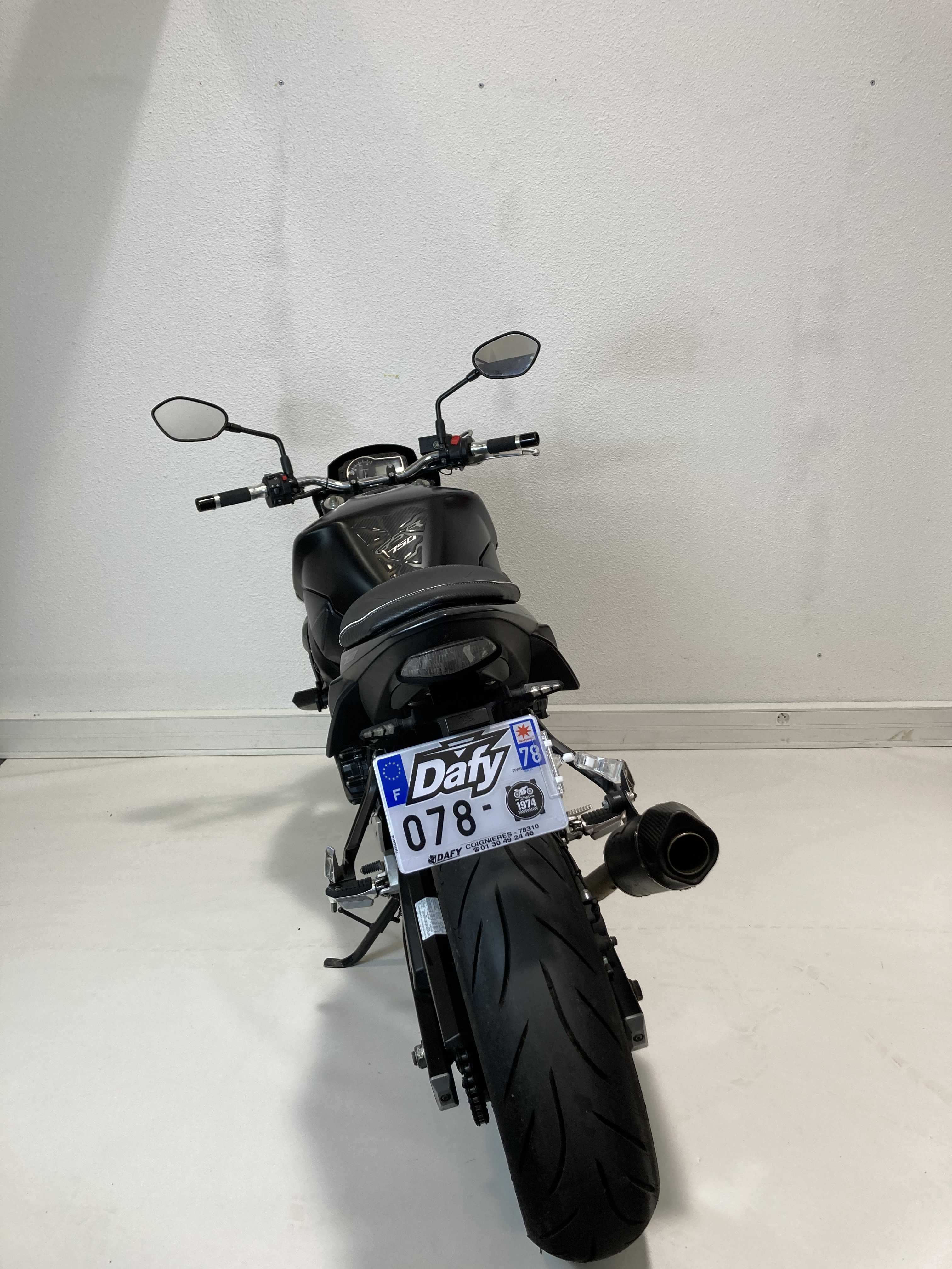 Suzuki GSR 750  ABS 2014 HD vue arrière