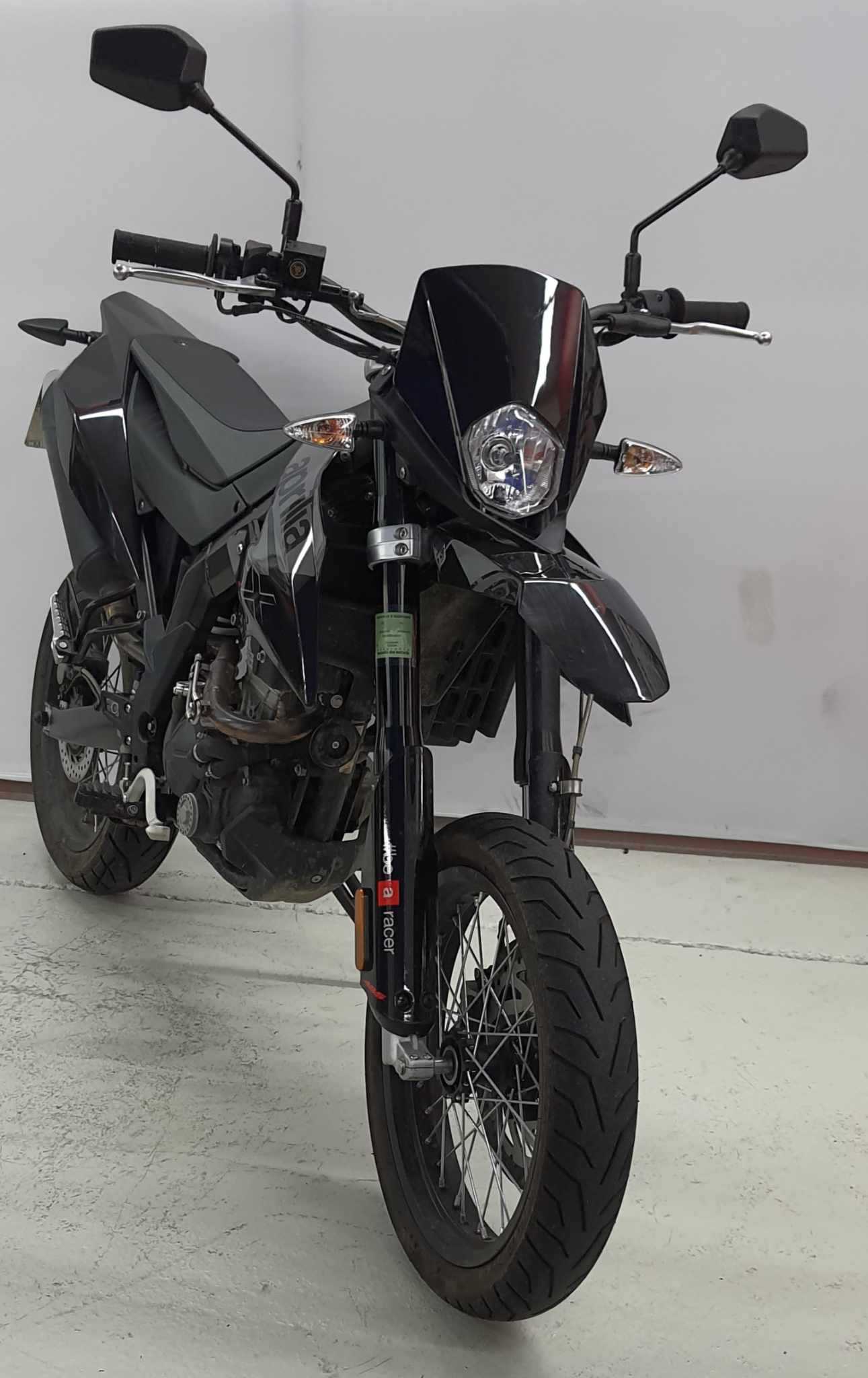 Aprilia SX 125 2020 HD vue 3/4 droite