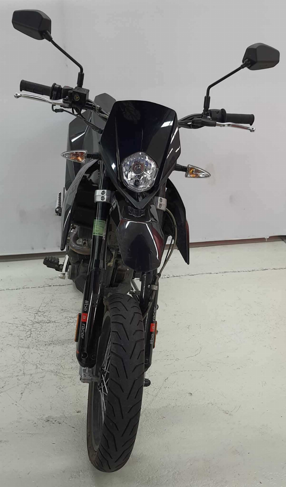 Aprilia SX 125 2020 vue avant