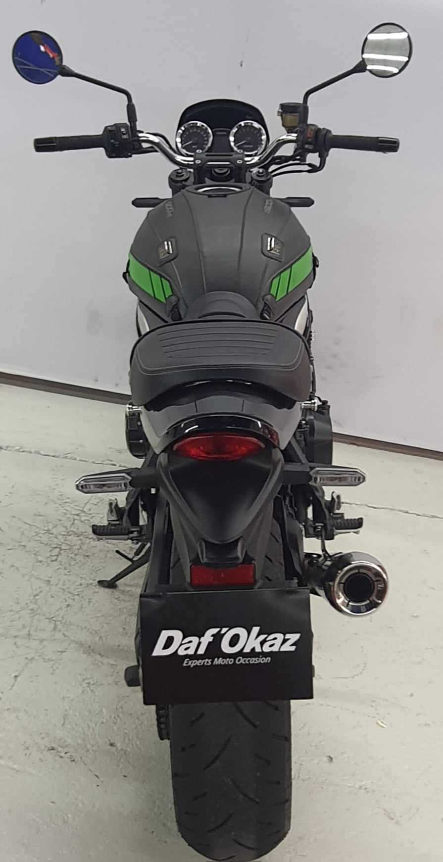 Kawasaki Z 900 RS 2021 HD vue arrière