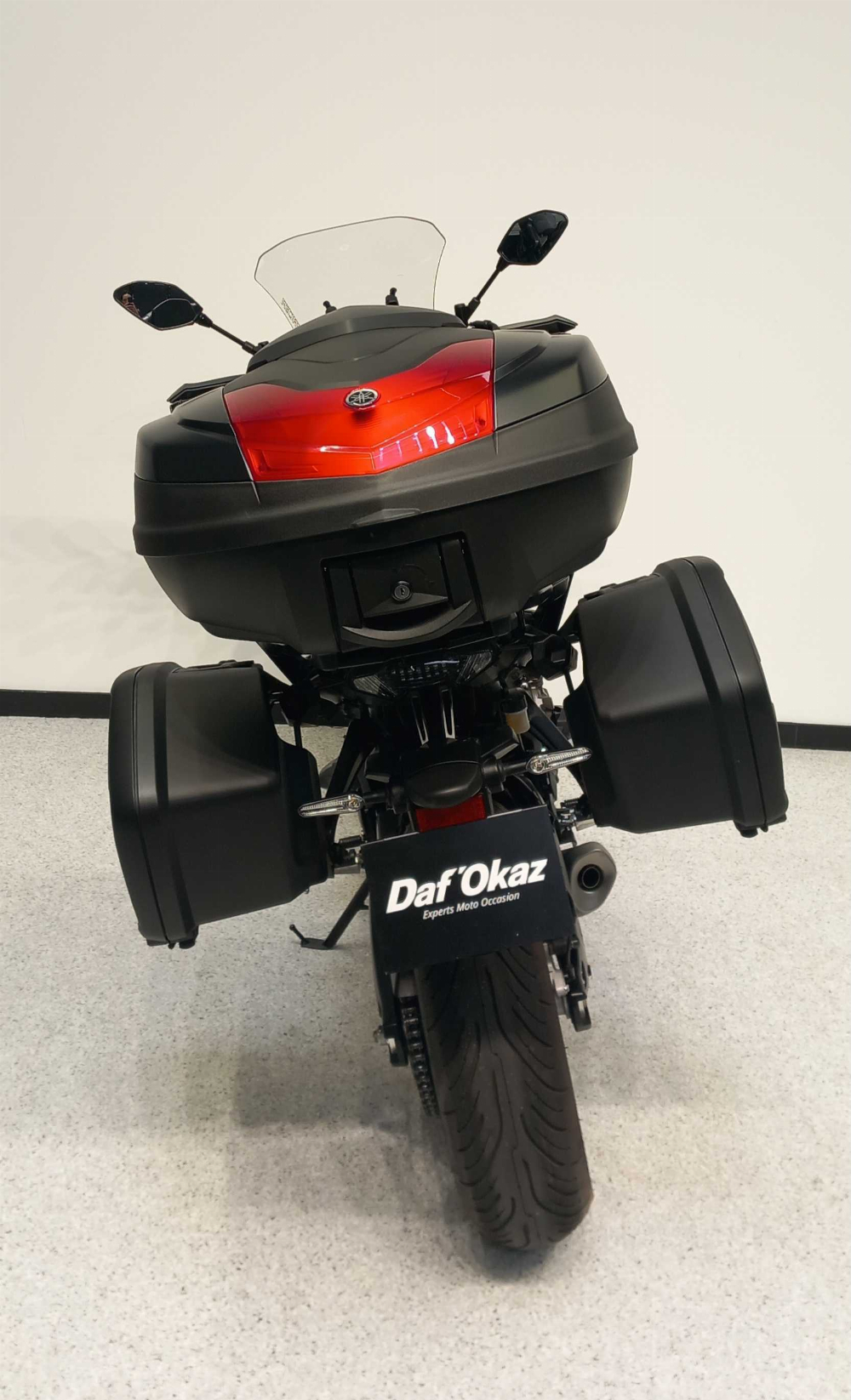 Yamaha MT-07 Tracer (MTT690) 2022 vue arrière