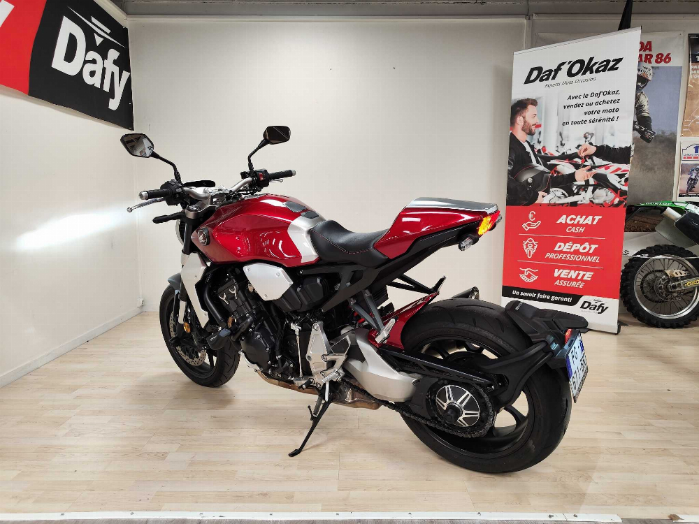 Honda CB 1000 R ABS 2019 vue arrière