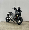 Aperçu Honda X-ADV 750 2018 vue 3/4 droite