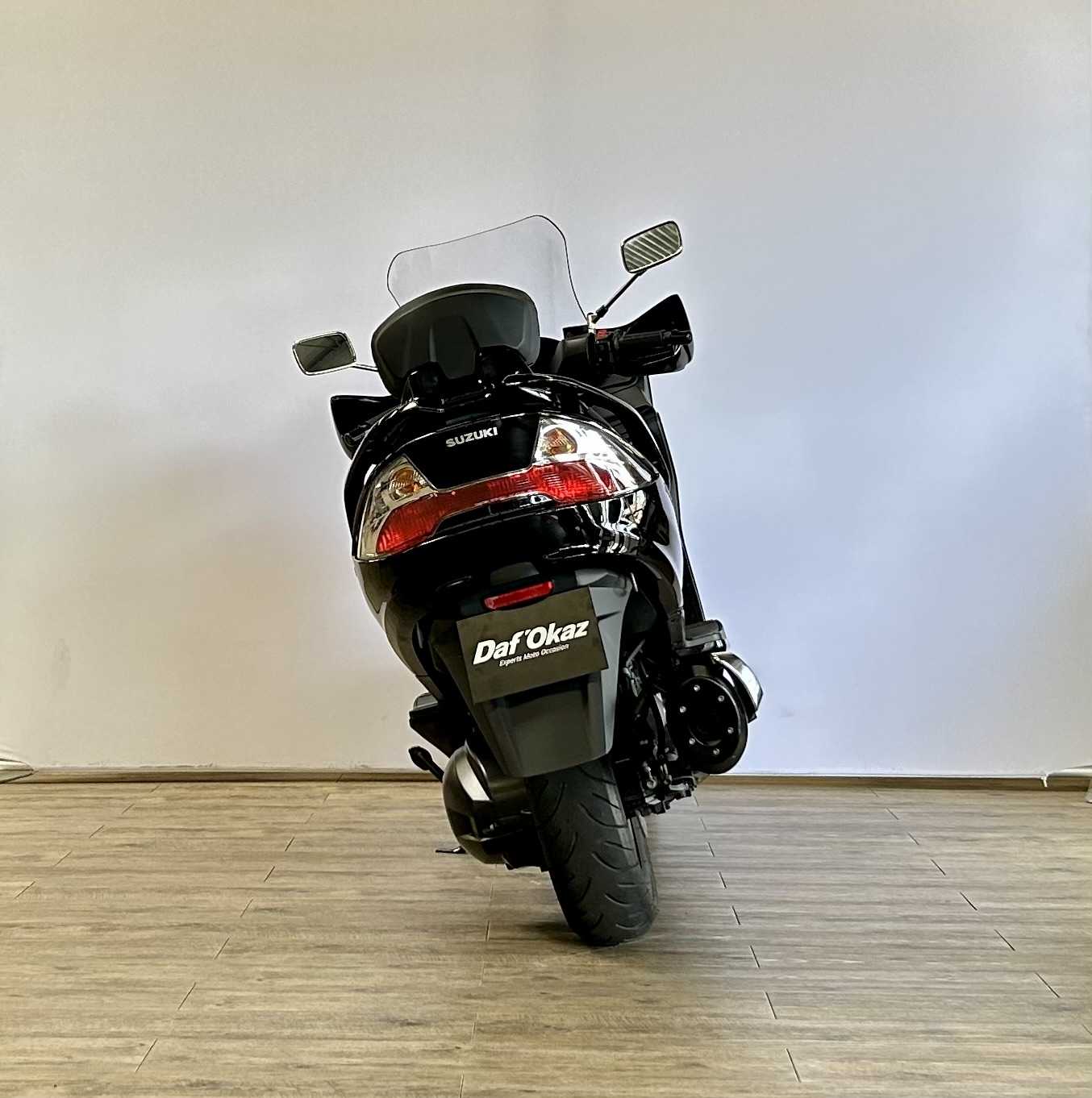 Suzuki AN 400 Burgman ABS 2014 HD vue arrière