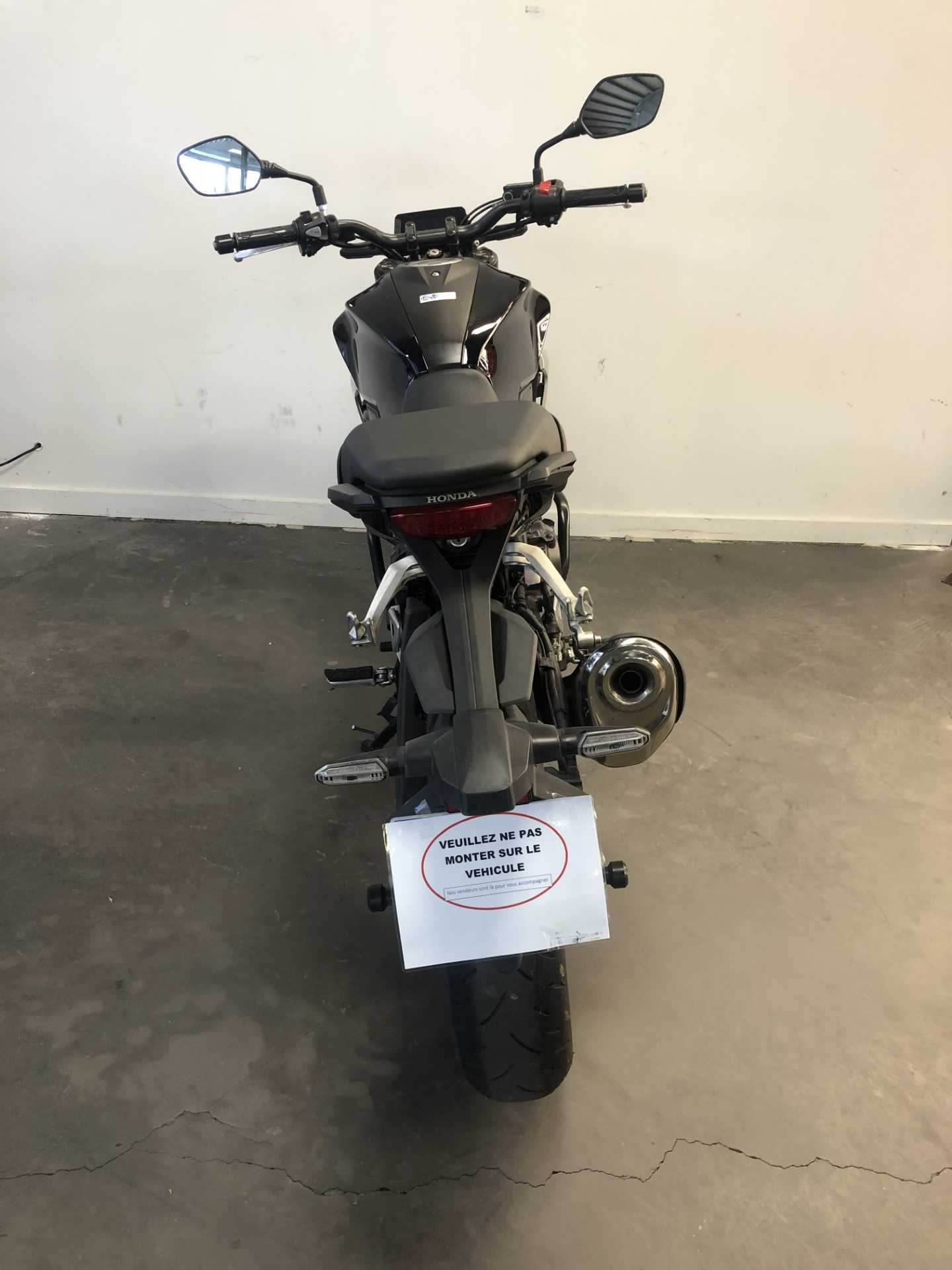 Honda CB 300 R 2020 HD vue arrière