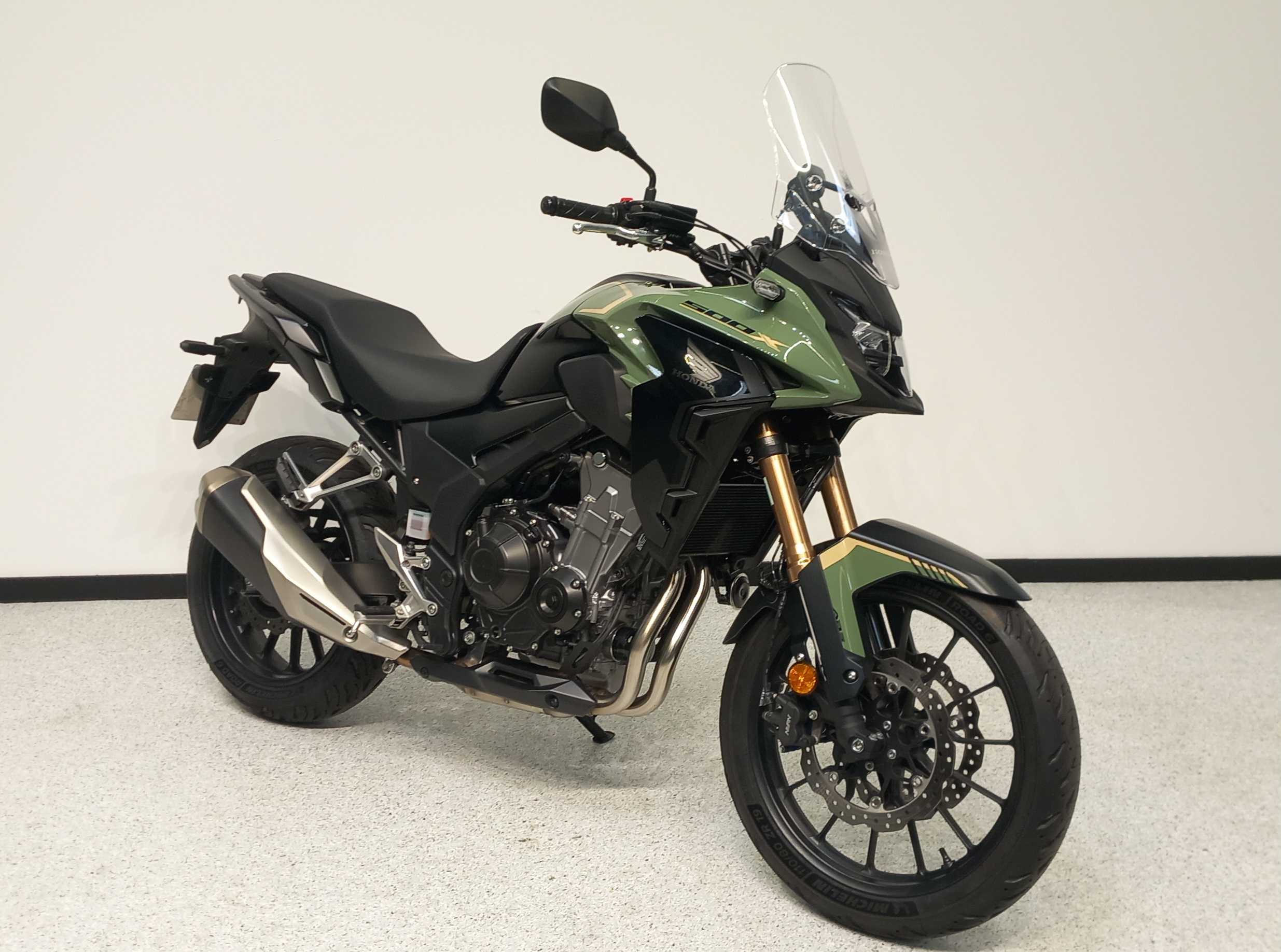 Honda CB 500 X ABS 2022 HD vue 3/4 droite