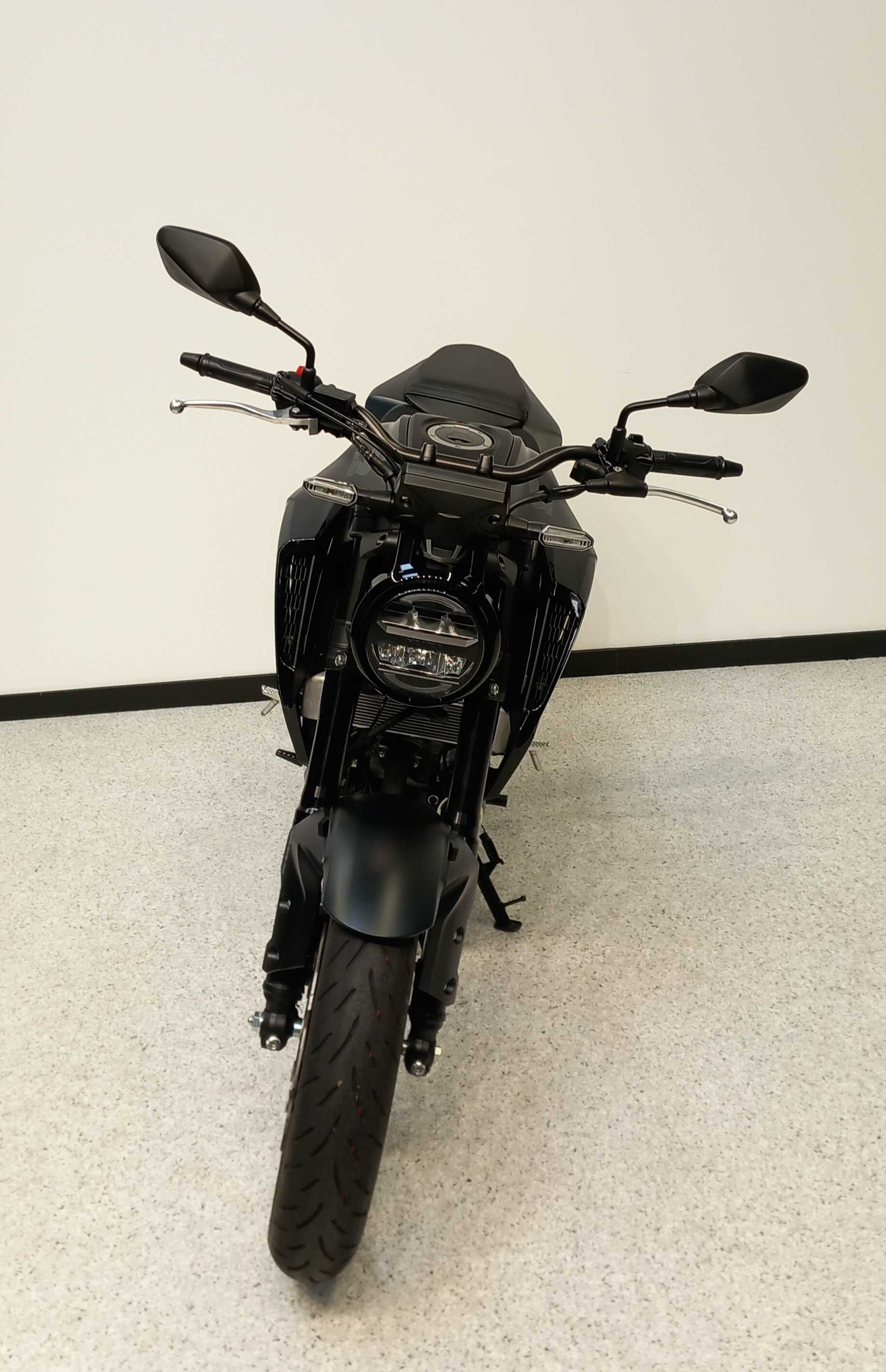 Honda CB 125 R 2022 HD vue avant