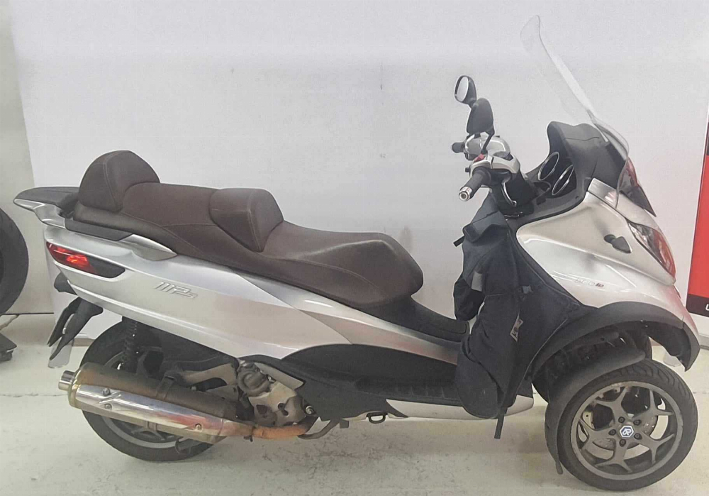 Piaggio MP3 500 LT Business 2014 vue gauche
