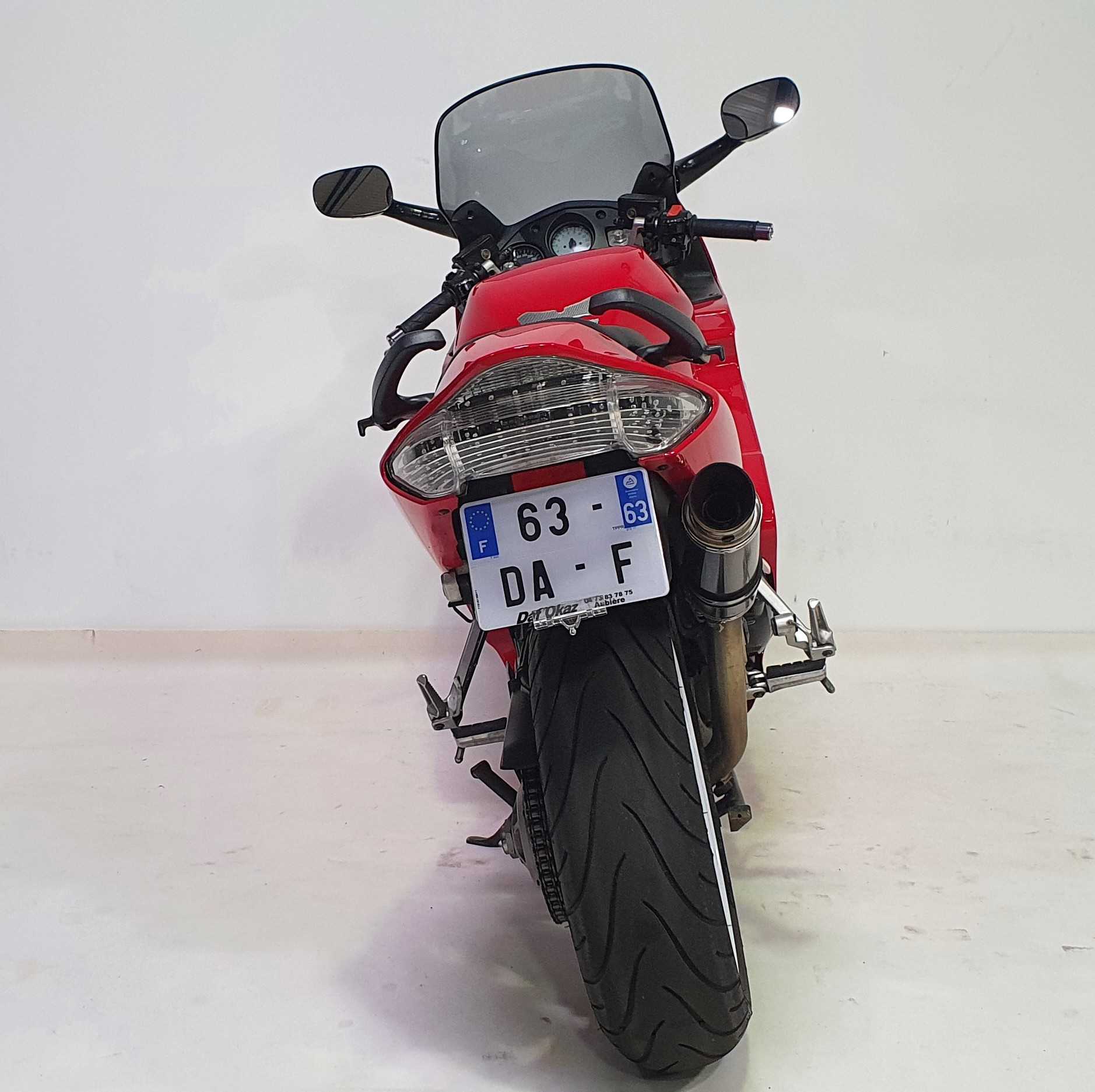 Honda VFR 800 1998 HD vue arrière