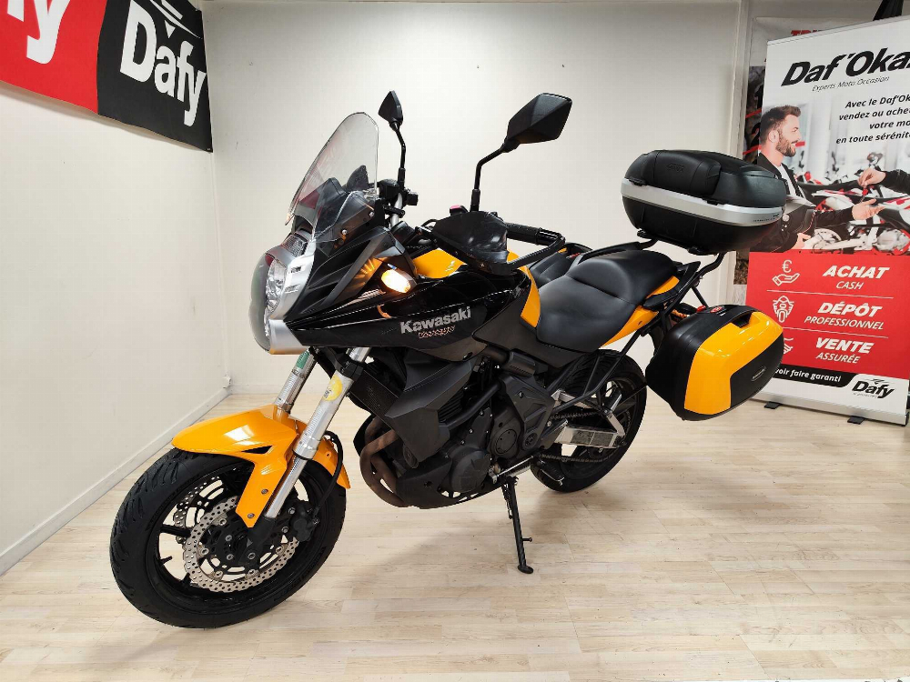 Kawasaki KLE 650 Versys 2012 vue avant