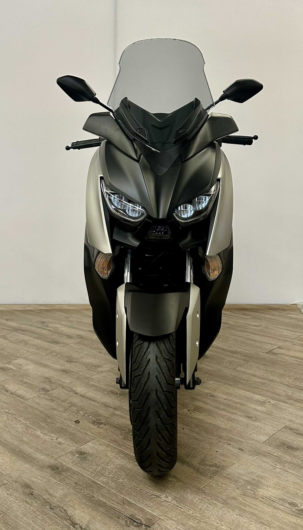Yamaha YP 125 R X-Max ABS 2019 vue avant