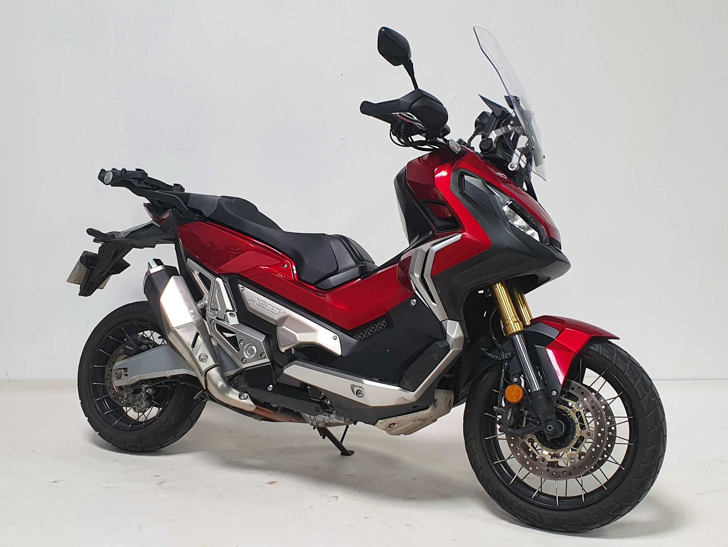 Honda X-ADV 750 2020 HD vue 3/4 droite