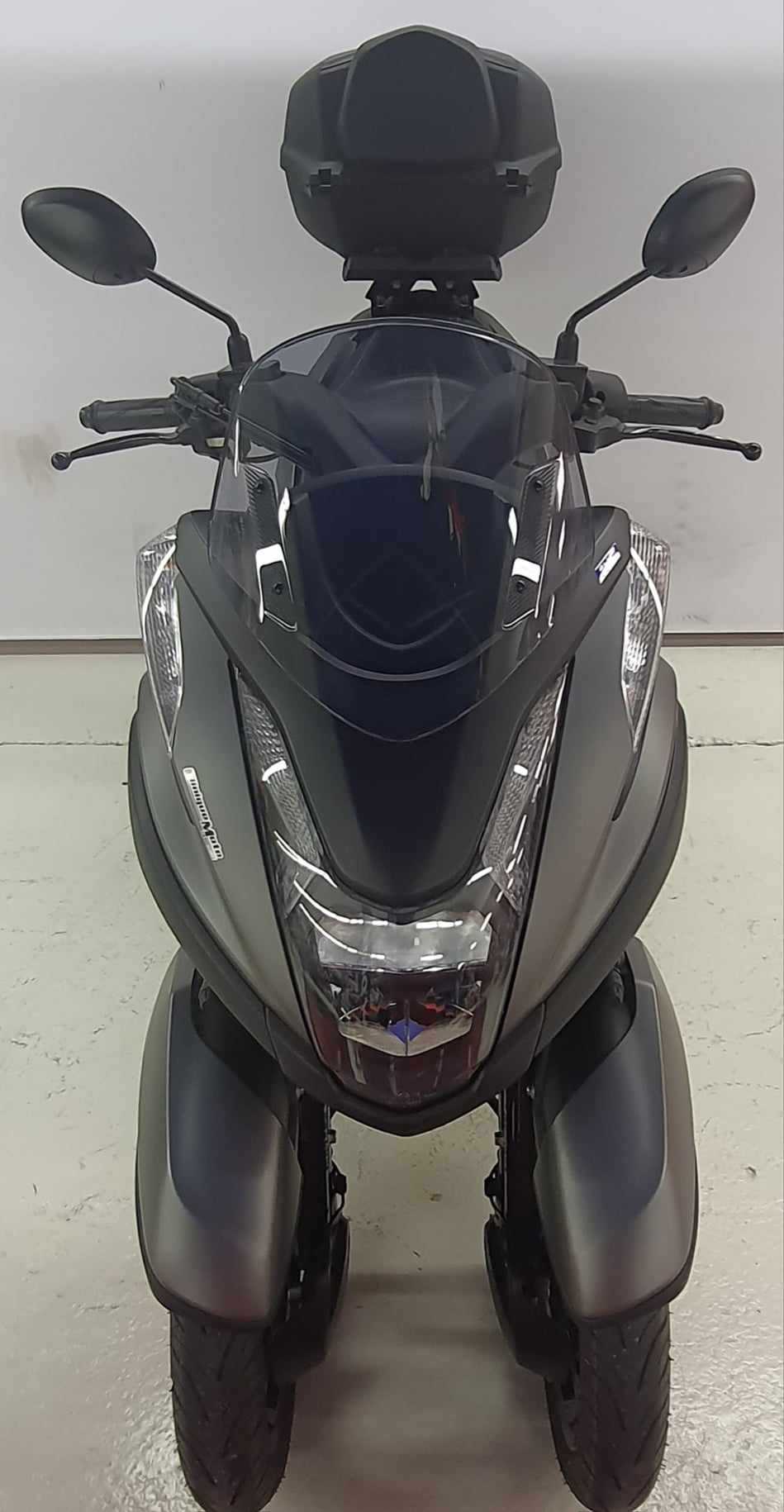 Yamaha MWS 125 Tricity 2018 HD vue avant