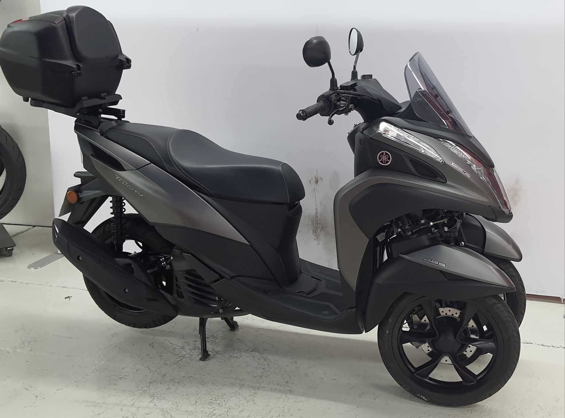 Yamaha MWS 125 Tricity 2018 HD vue gauche