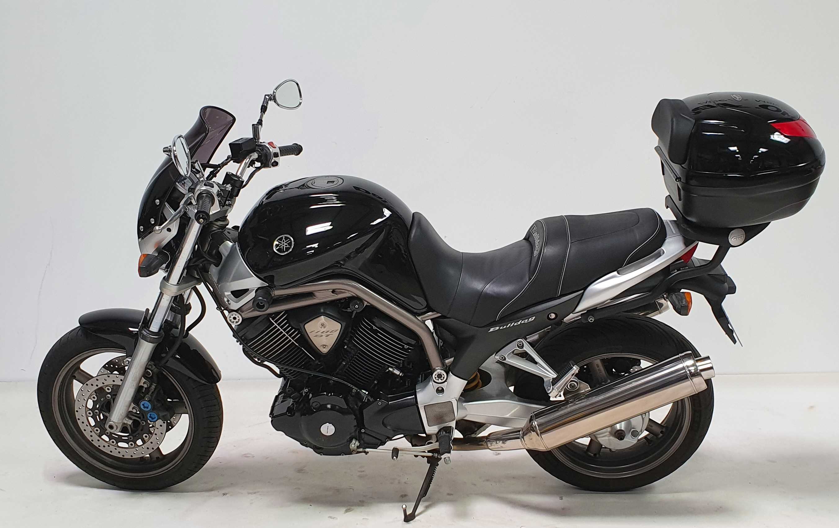Yamaha BT 1100 Bulldog 2002 HD vue gauche