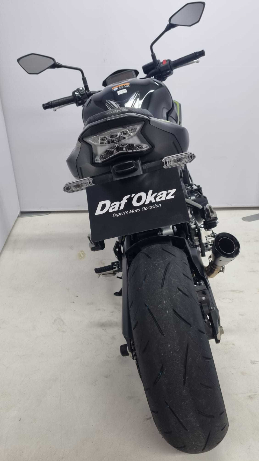 Kawasaki Z 900 2022 vue arrière
