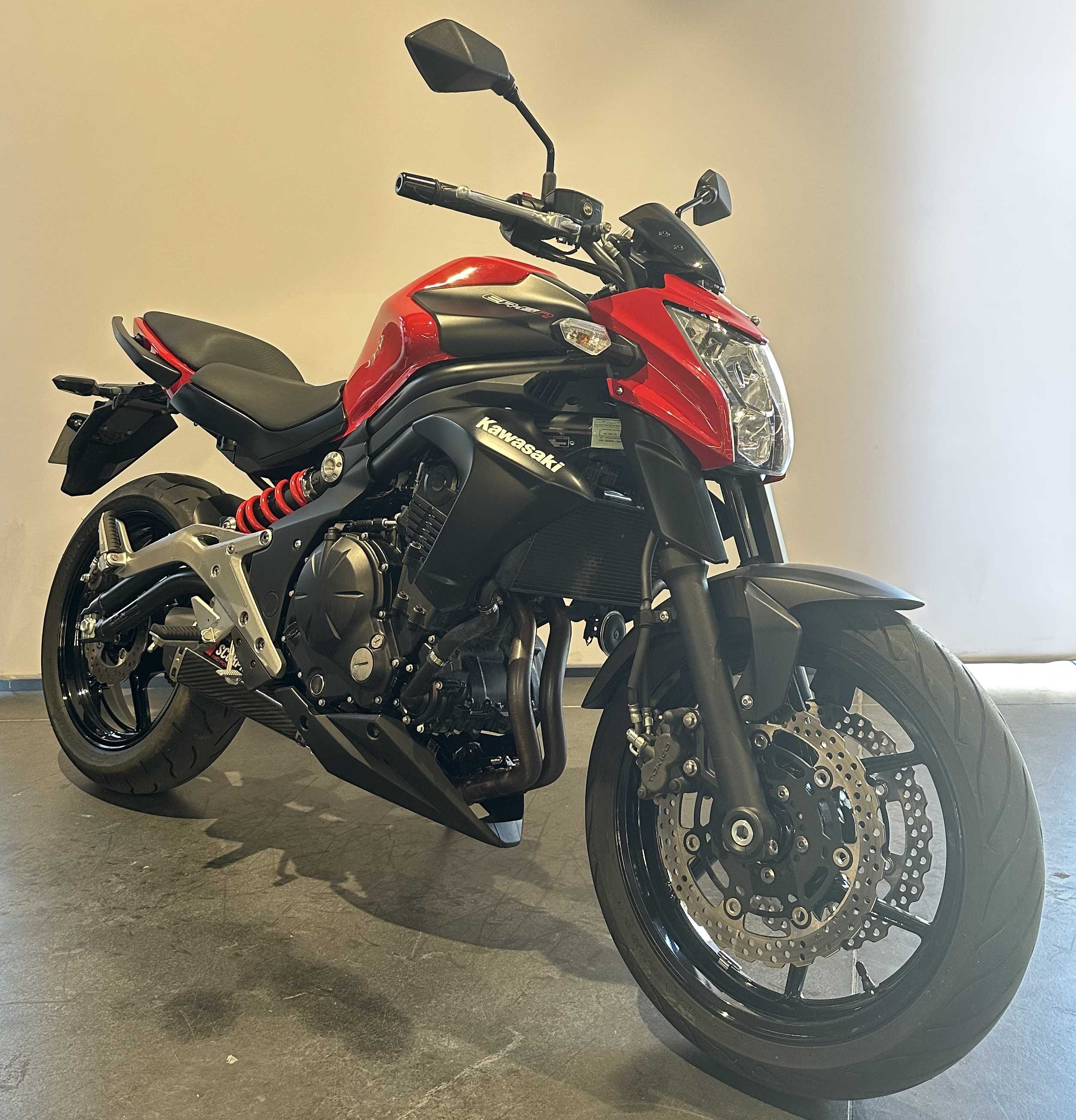 Kawasaki ER-6 N 2014 HD vue 3/4 droite