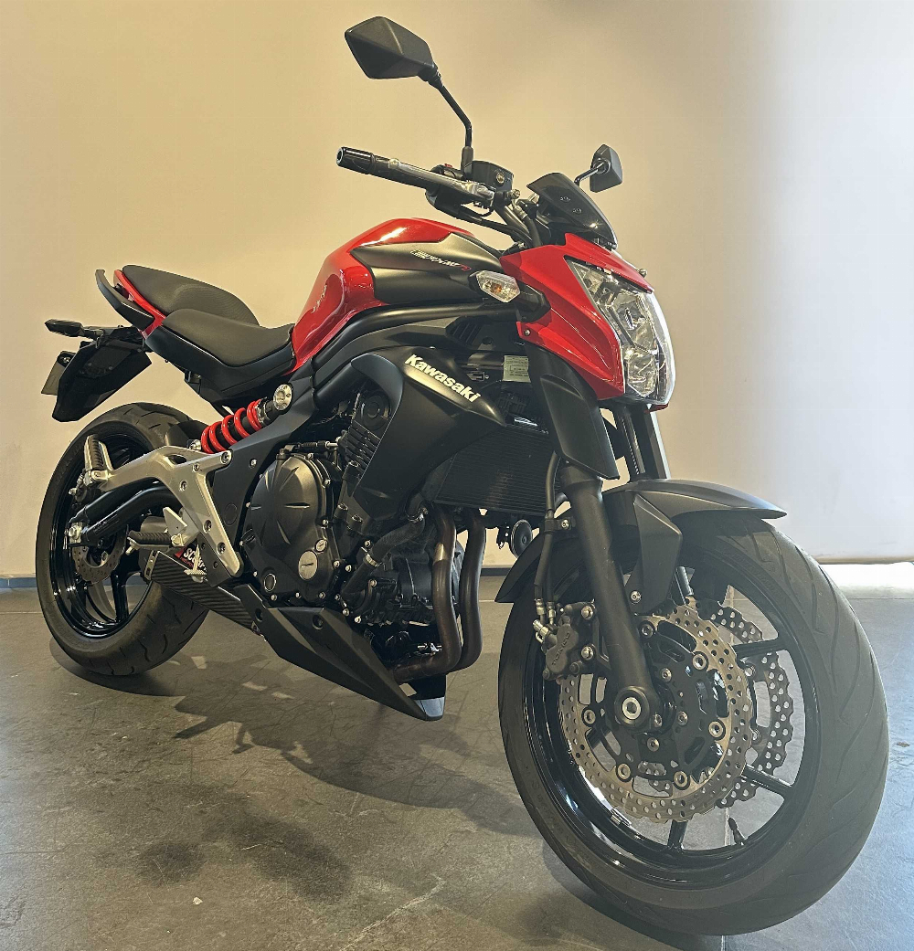 Kawasaki ER-6 N 2014 vue 3/4 droite