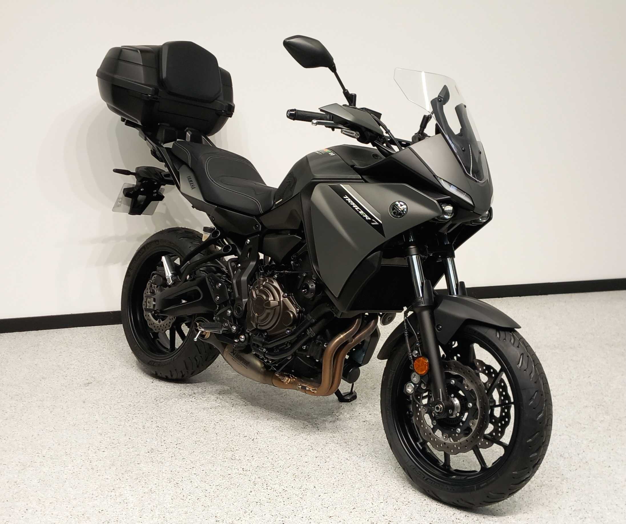 Yamaha MT-07 Tracer (MTT690) (35KW) 2020 HD vue 3/4 droite