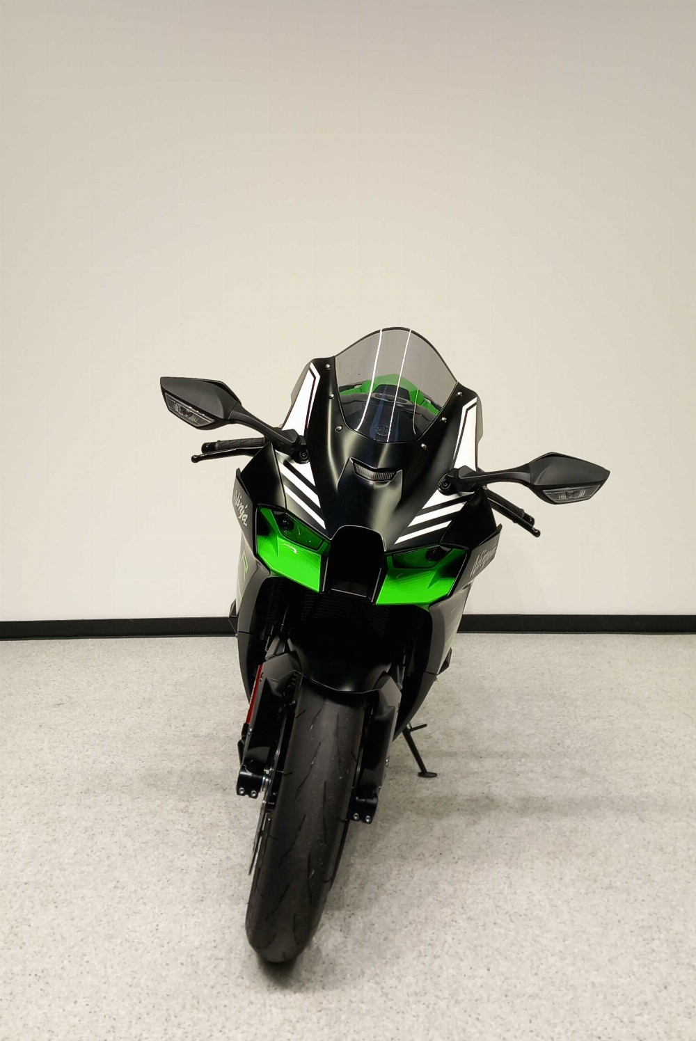 Kawasaki ZX-10R Ninja Performance 2021 vue avant