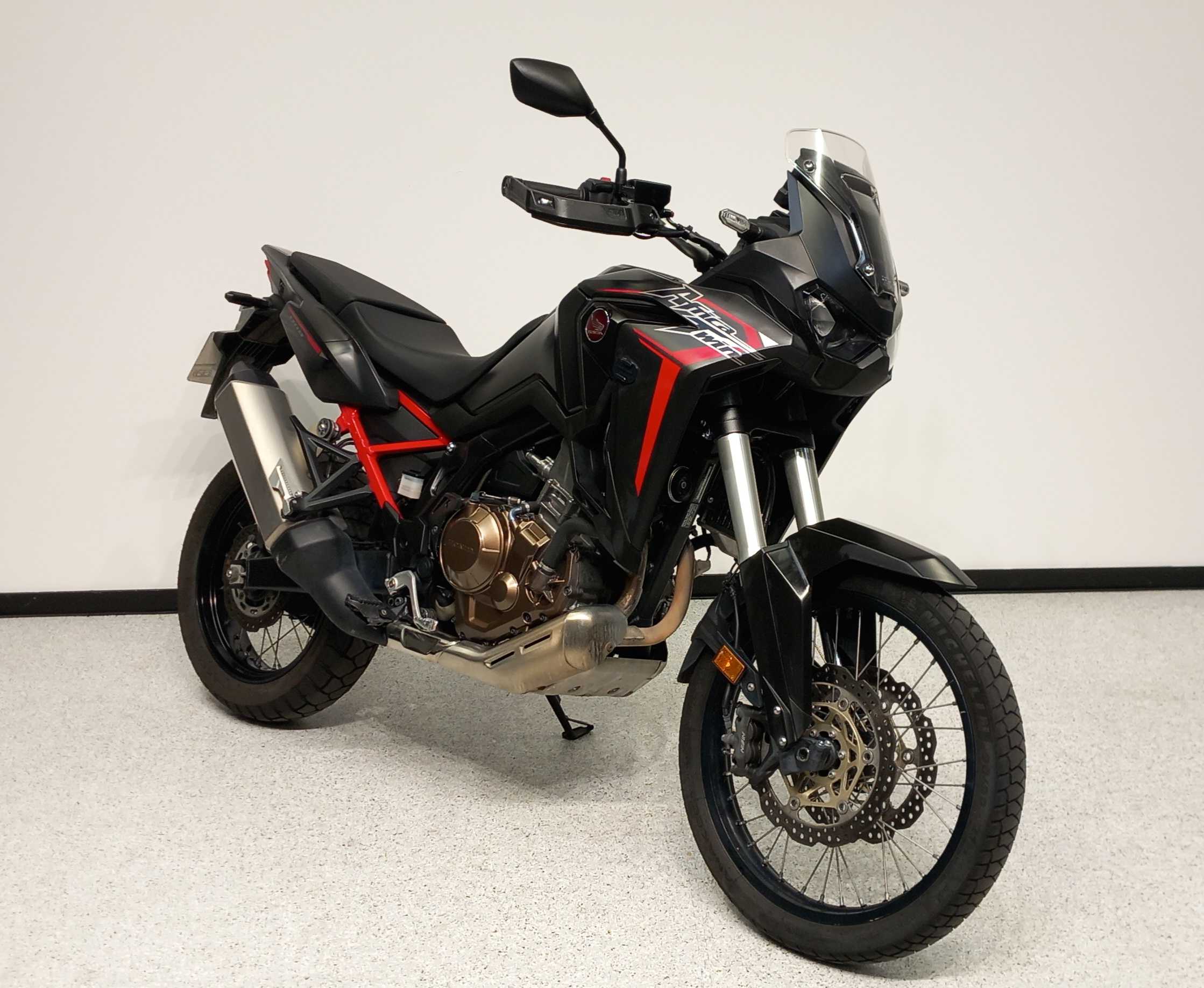 Honda CRF 1100 L Africa Twin 2020 HD vue 3/4 droite