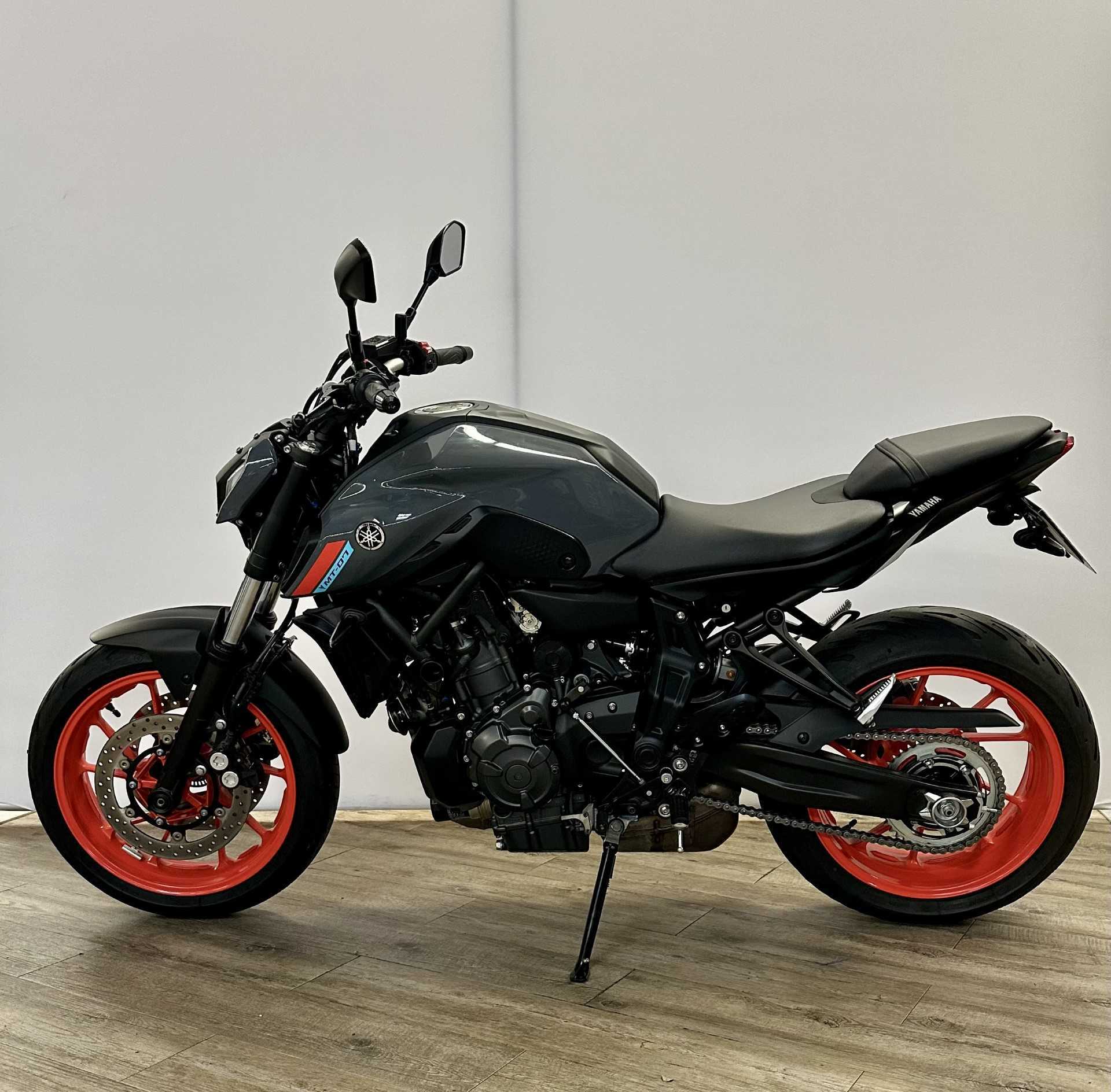 Yamaha MT-07 ABS 2021 HD vue gauche