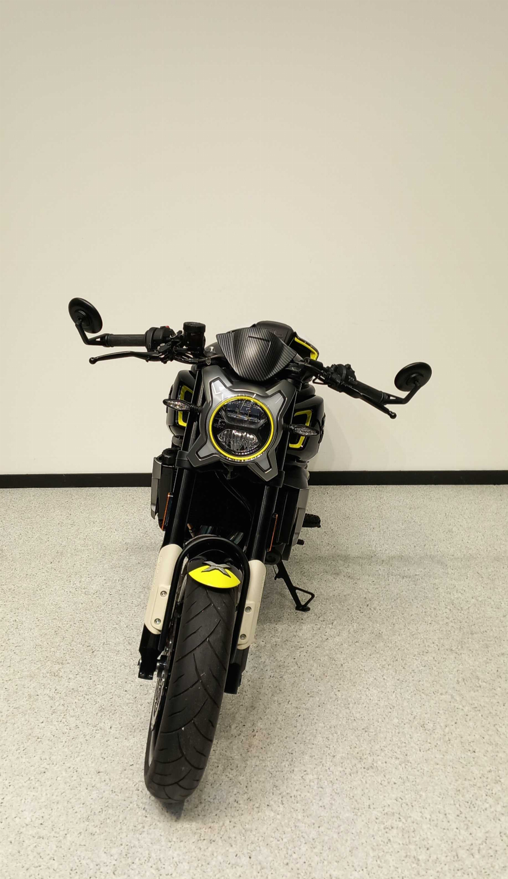 CFMOTO CLX 700 SPORT 2022 vue avant