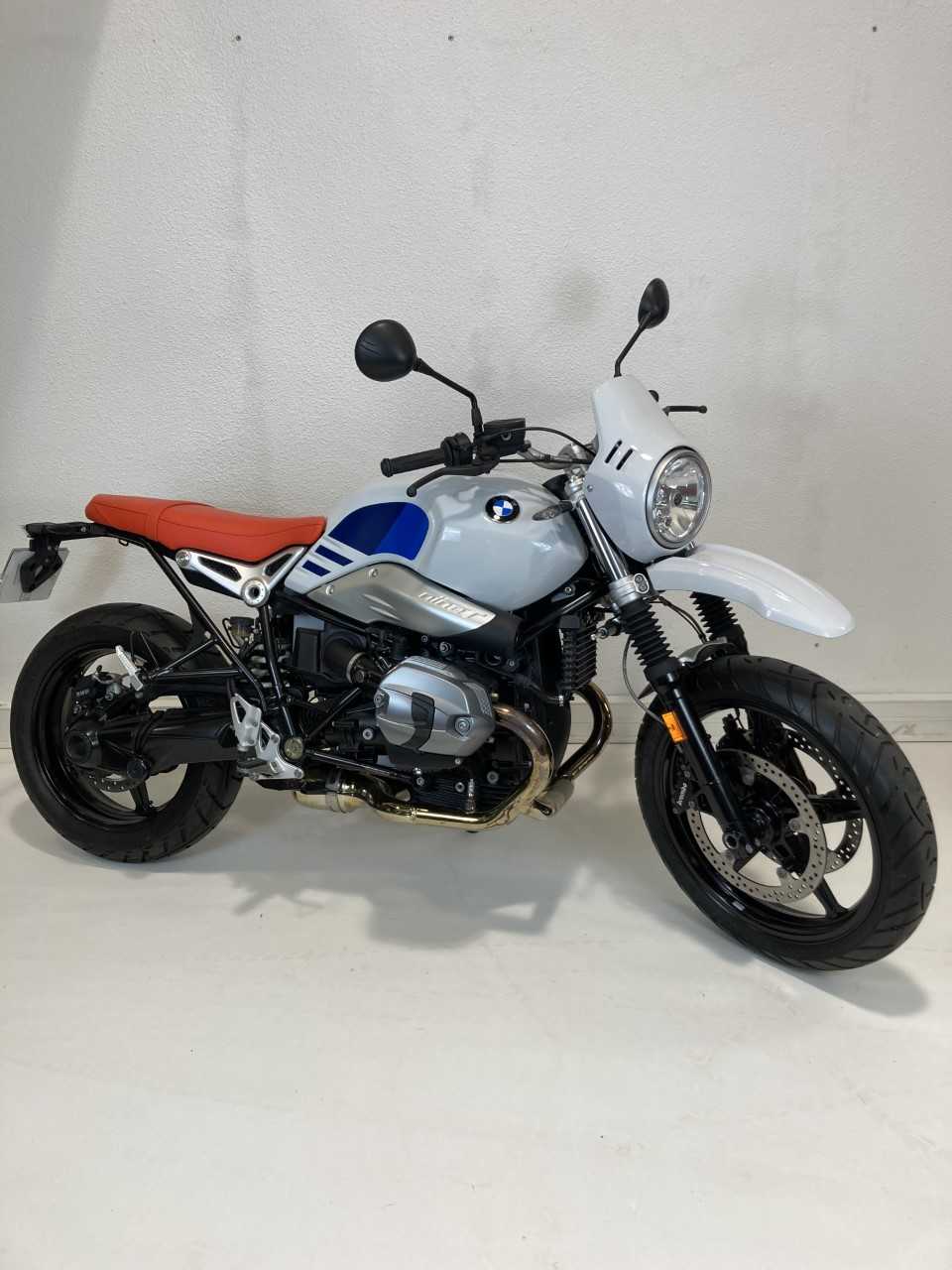 BMW R 1200 R Nine-T Urban G/S 2020 HD vue 3/4 droite