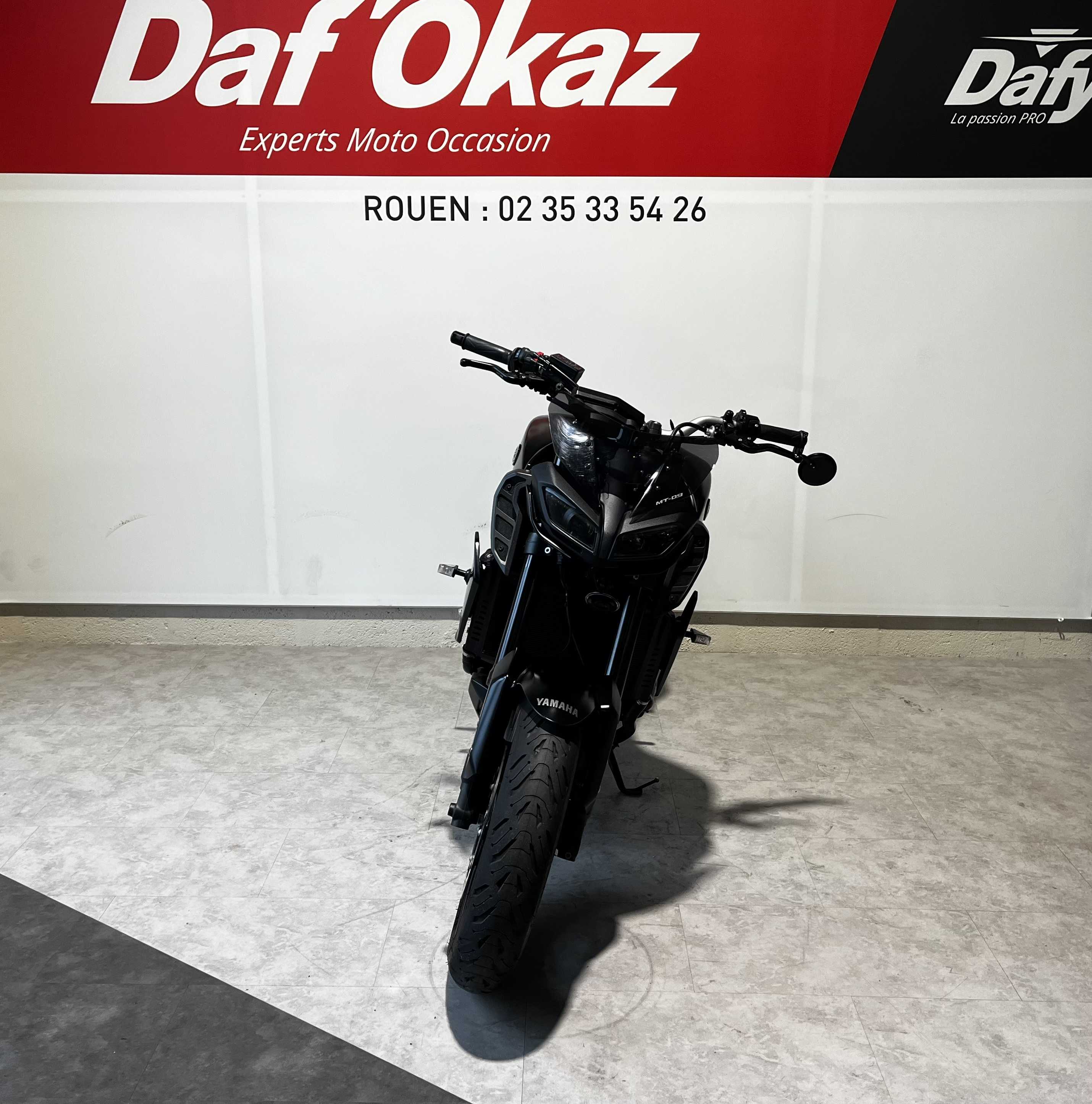 Yamaha MT-09 850 ABS 2017 HD vue avant