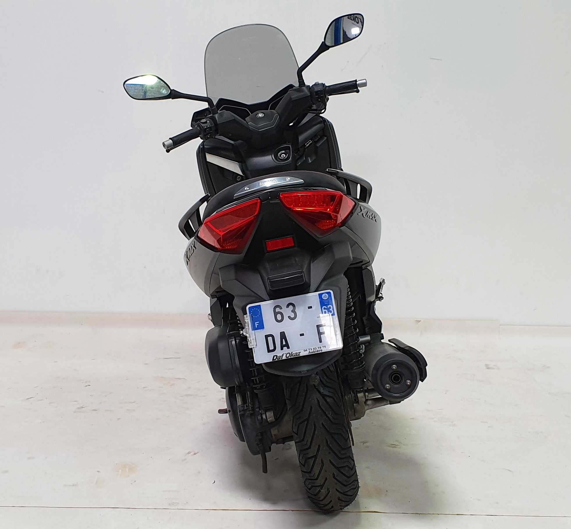 Yamaha X Max 250 2015 HD vue arrière