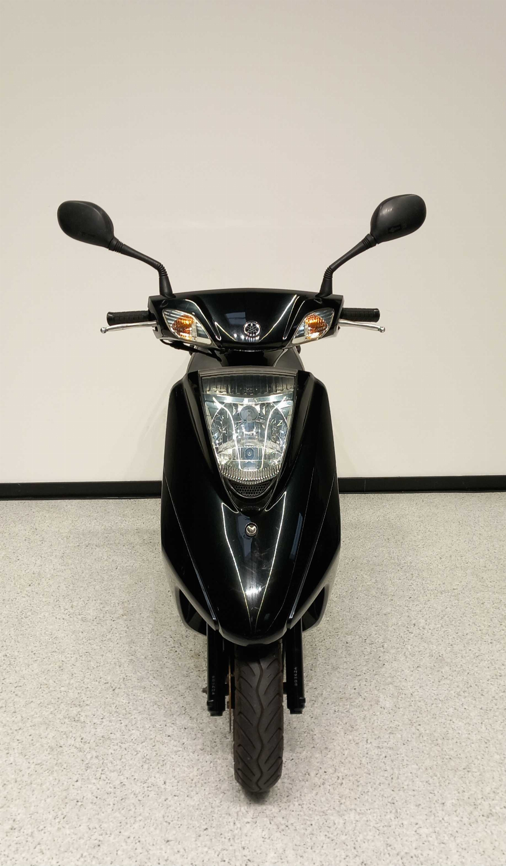 Yamaha XC 125 E Vity 2010 vue avant