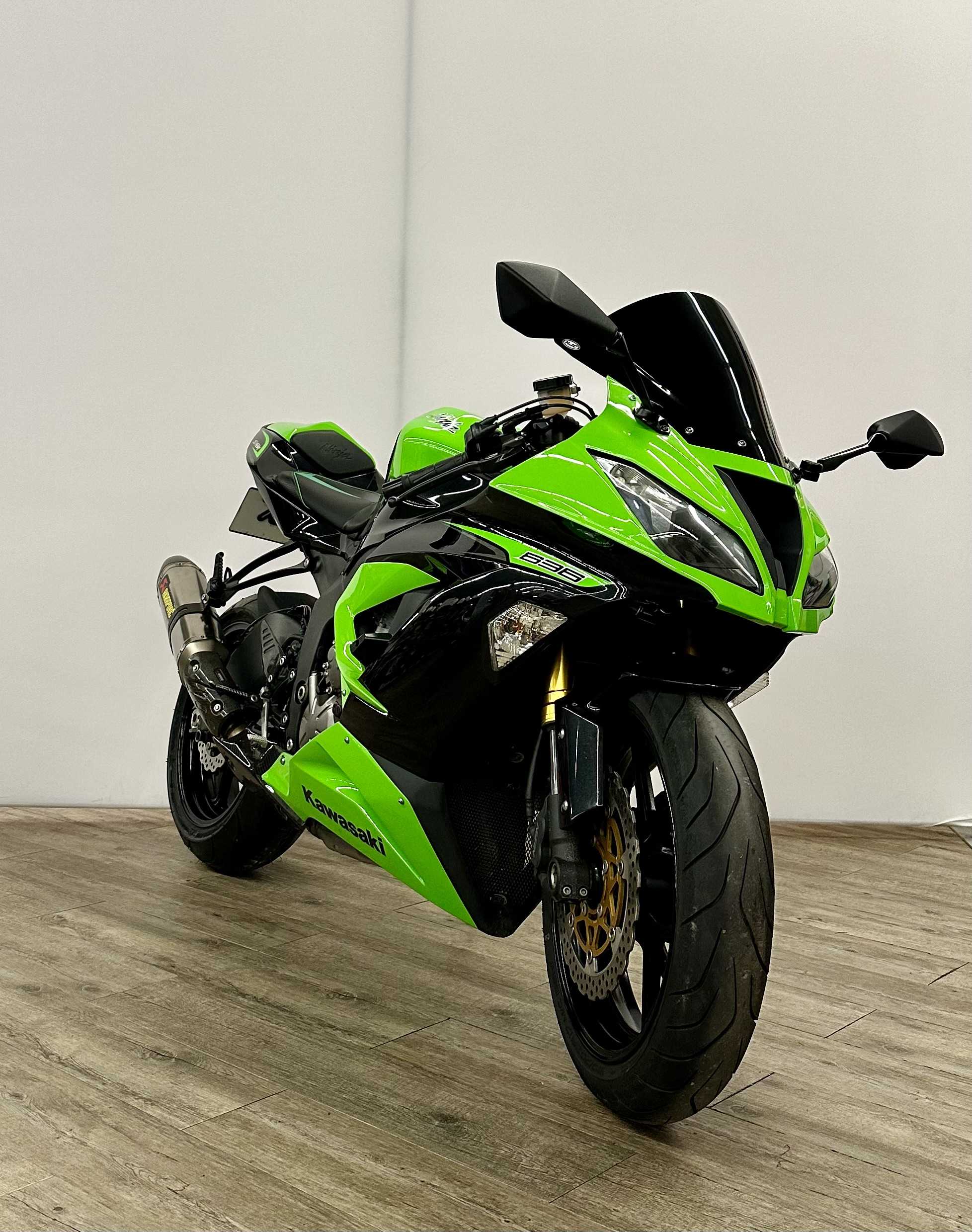 Kawasaki ZX-6R 636 Ninja 2013 HD vue 3/4 droite