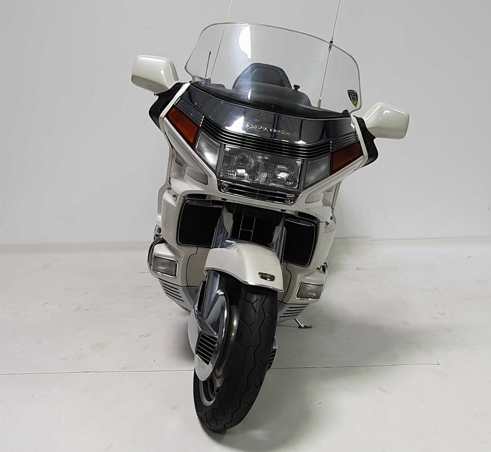 Honda GL 1500 1991 vue avant