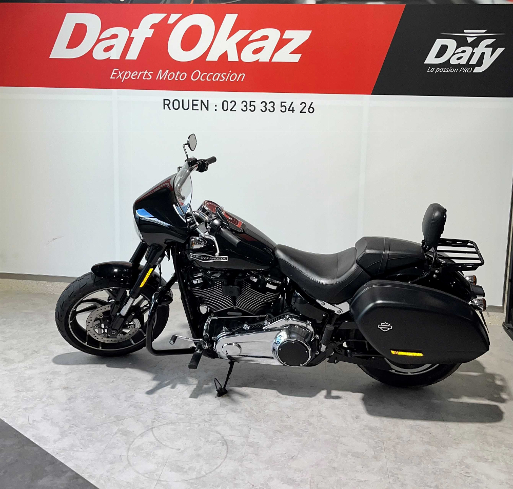 Harley-Davidson FLSB SPORT GLIDE SOFTAIL 2019 vue gauche