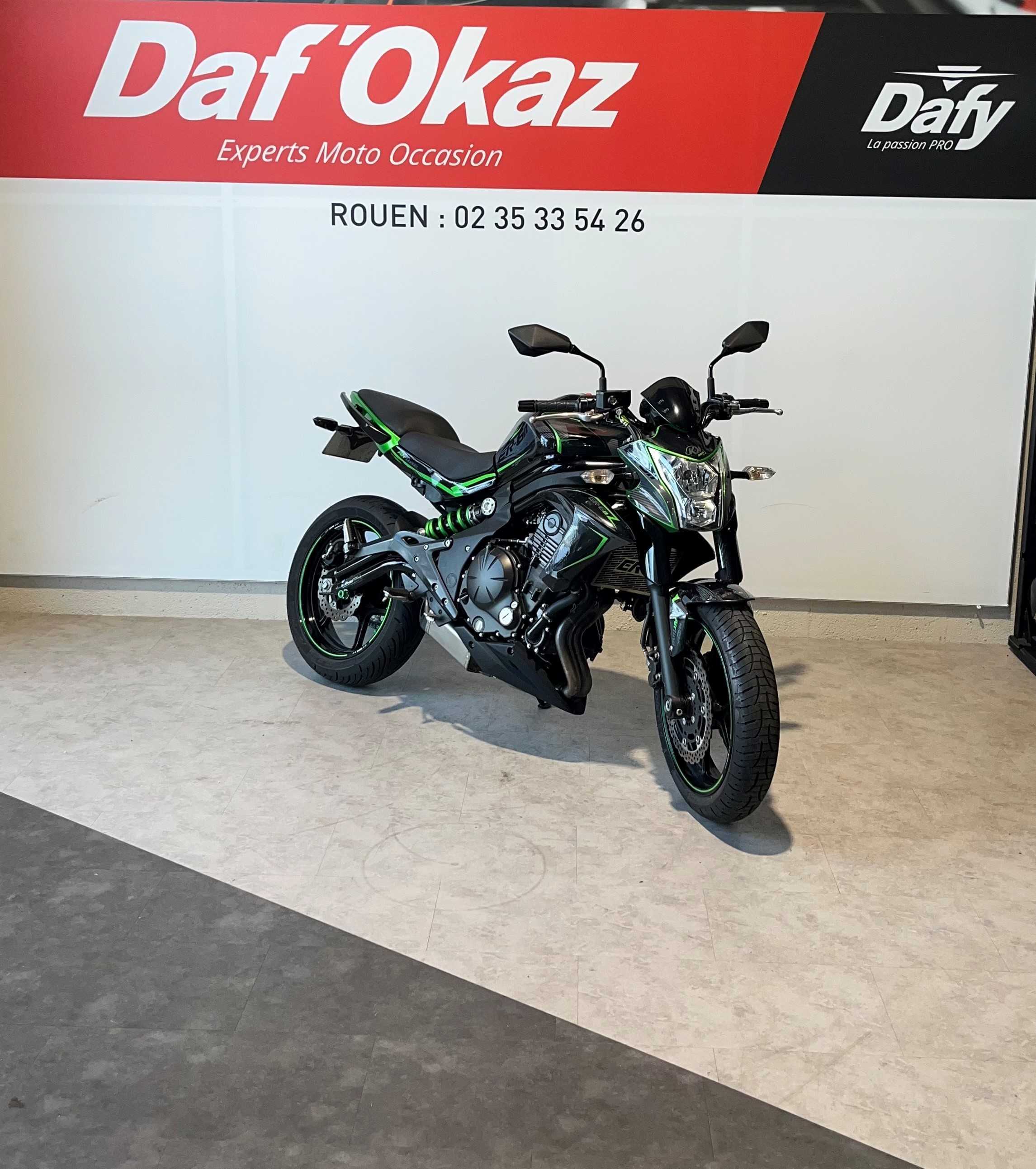 Kawasaki ER-6 N 2016 HD vue 3/4 droite