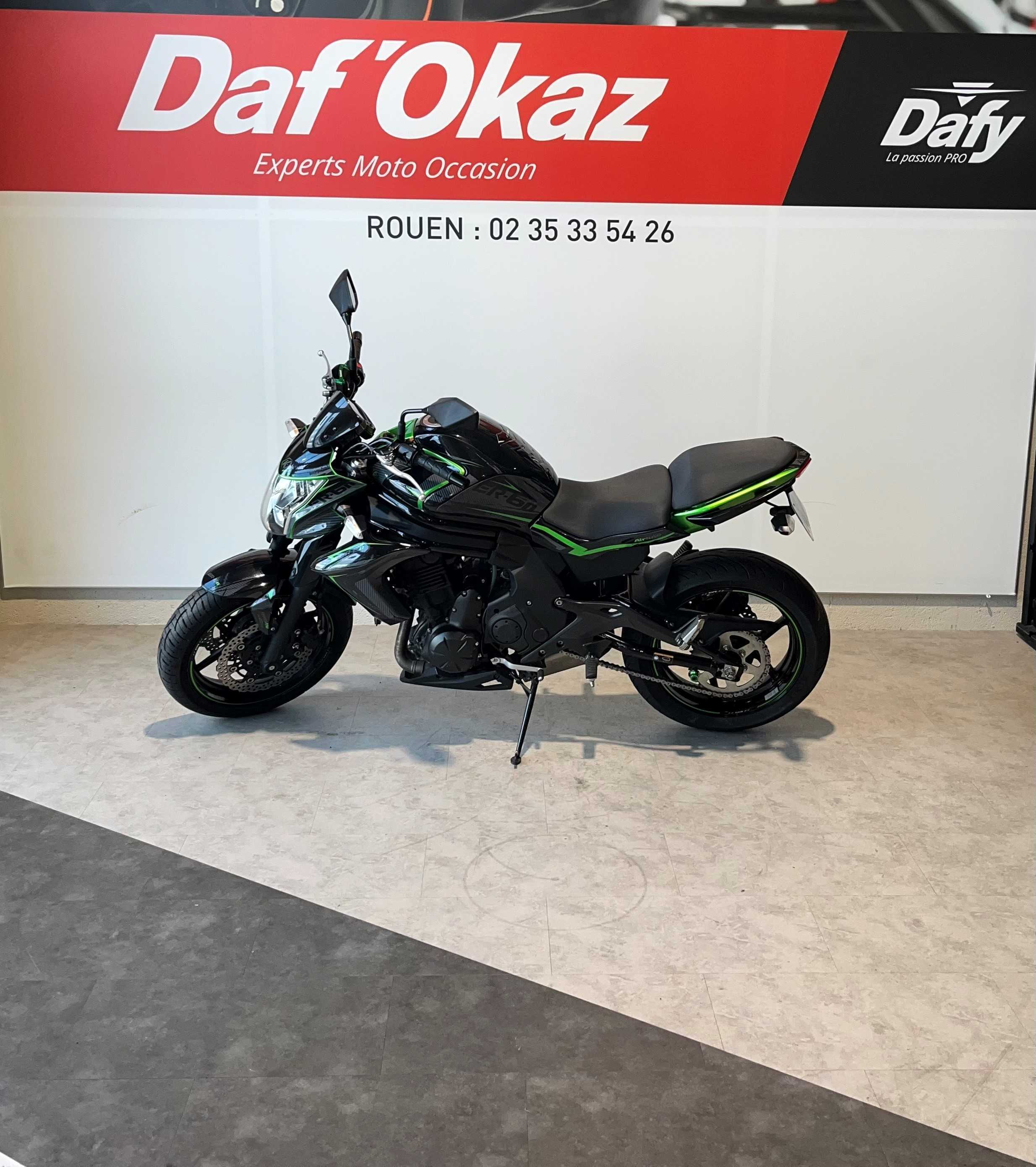 Kawasaki ER-6 N 2016 HD vue gauche