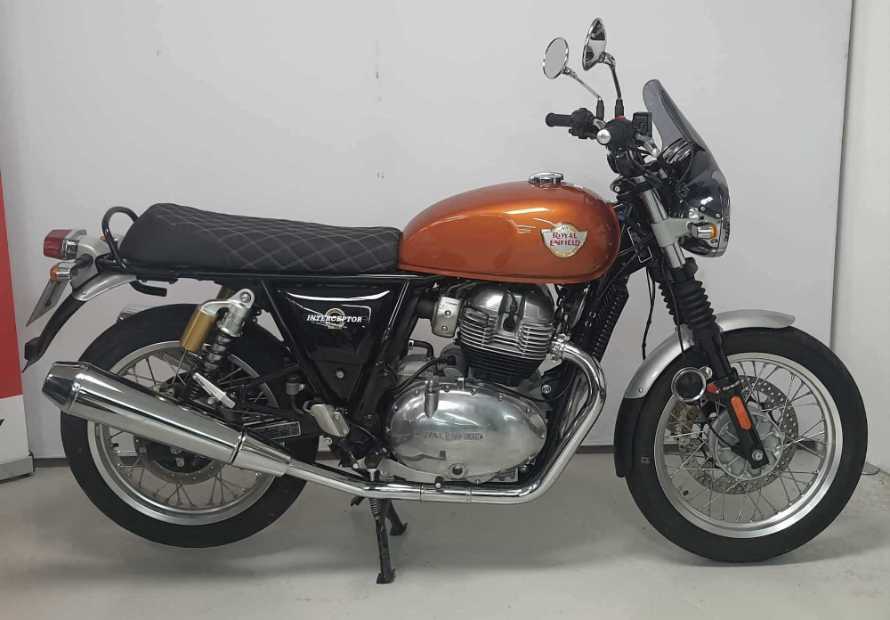 Royal Enfield INTERCEPTOR 650 "CRUSH" 2022 vue gauche