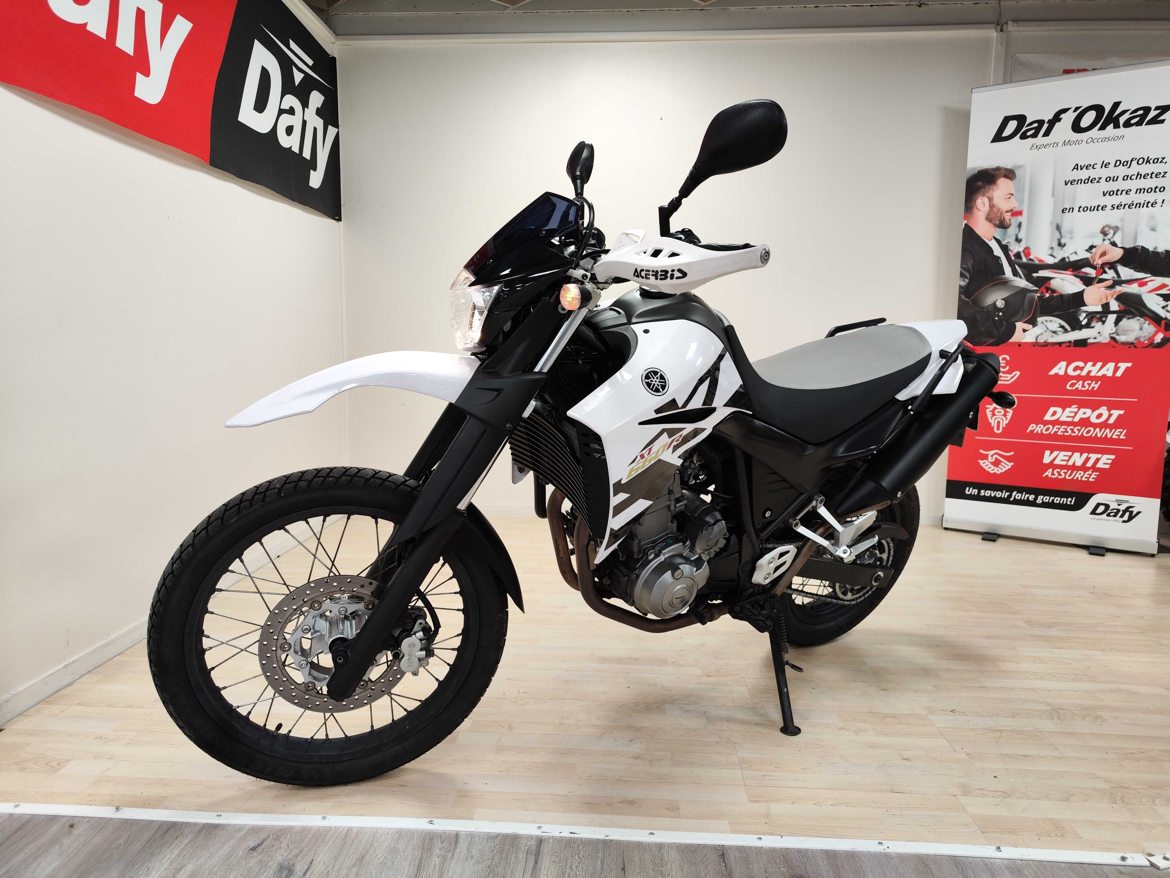 Yamaha XT 660 R 2016 HD vue avant