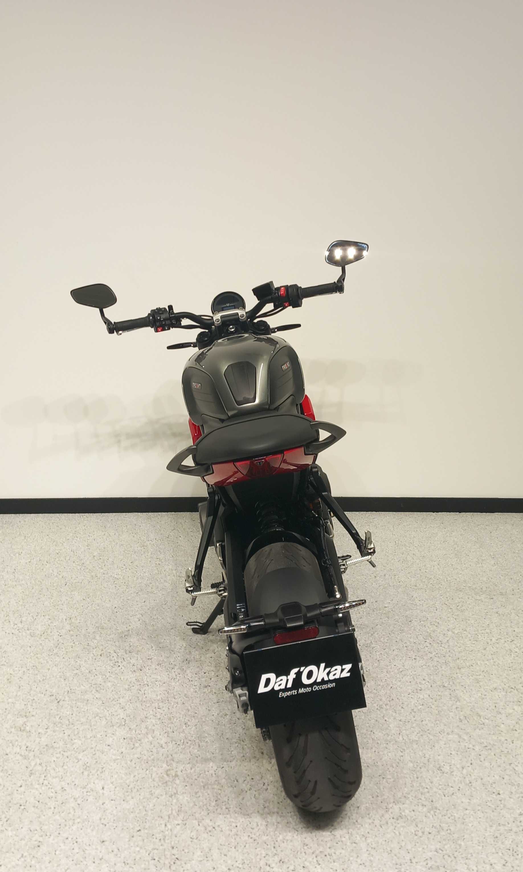 Triumph 660 Trident 2021 HD vue arrière