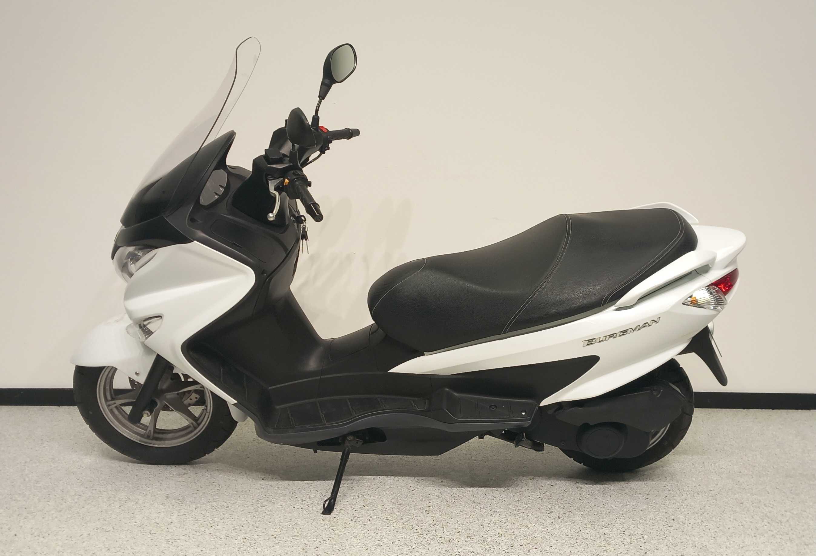 Suzuki UH 125 Burgman 2014 HD vue gauche