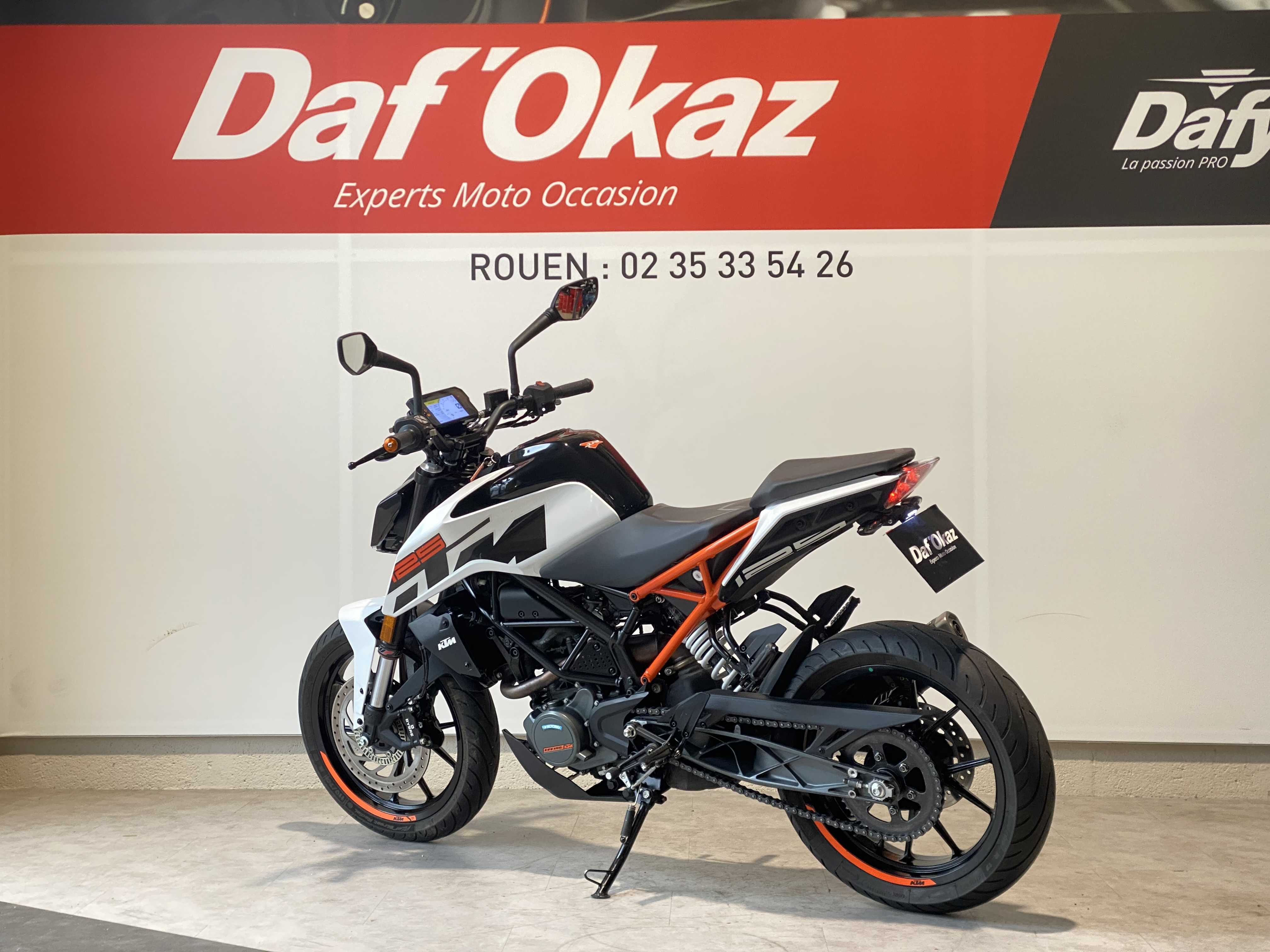 KTM KTM 125 DUKE DUKE 2018 HD vue gauche